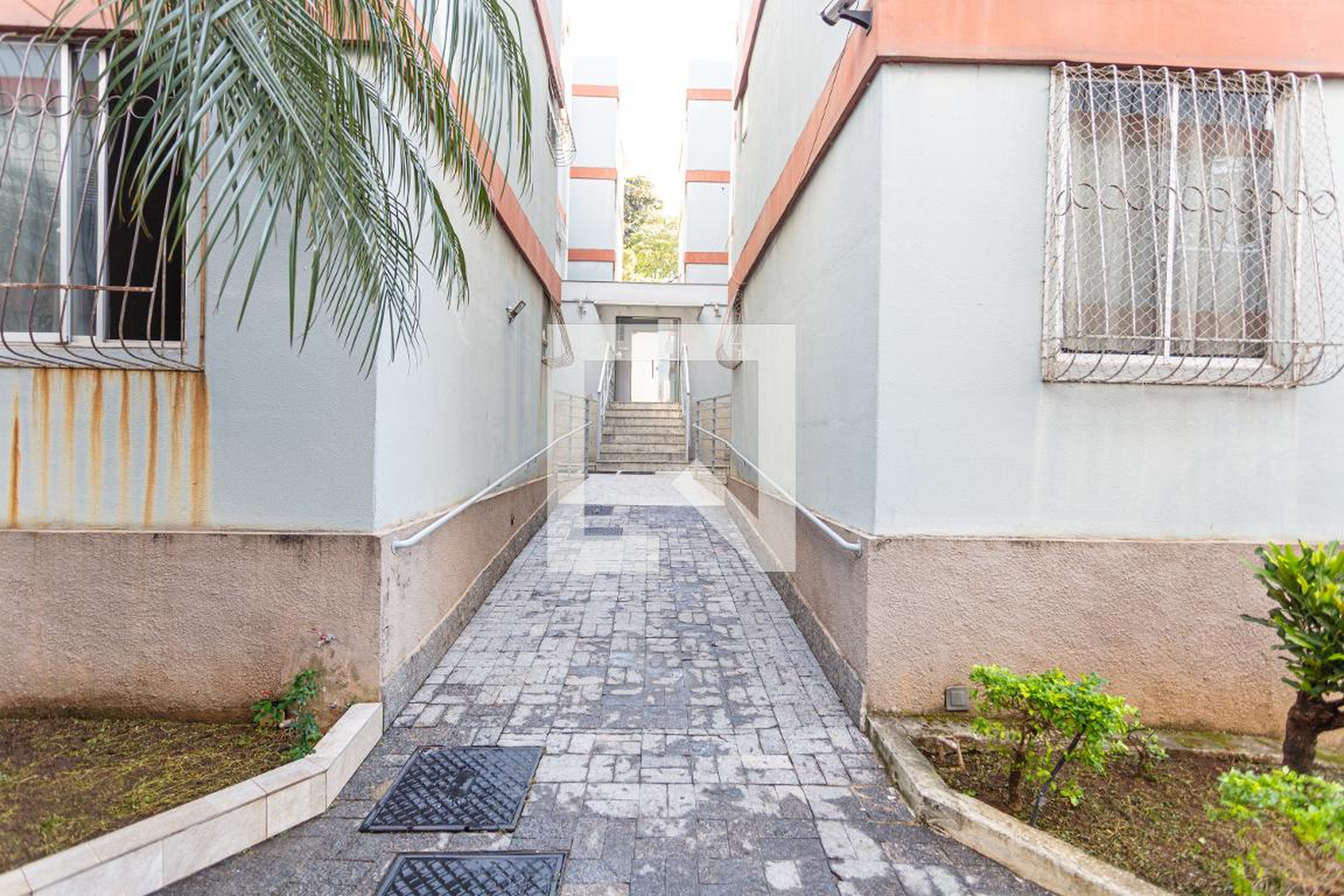 Hall de Entrada - Edifício Residencial Santa Tereza