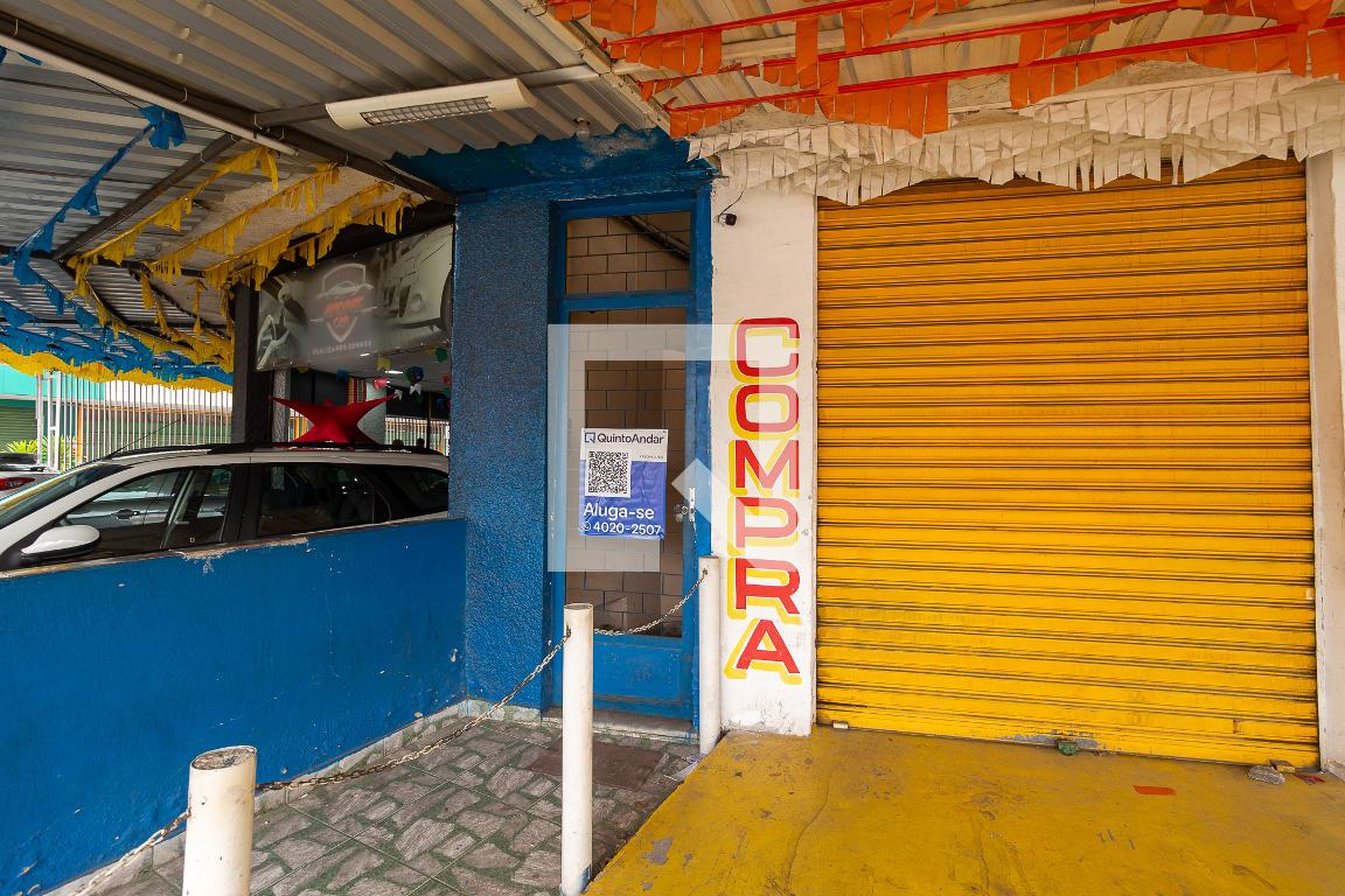 Fachada Condomínio em Avenida Cesário de Melo, 2187