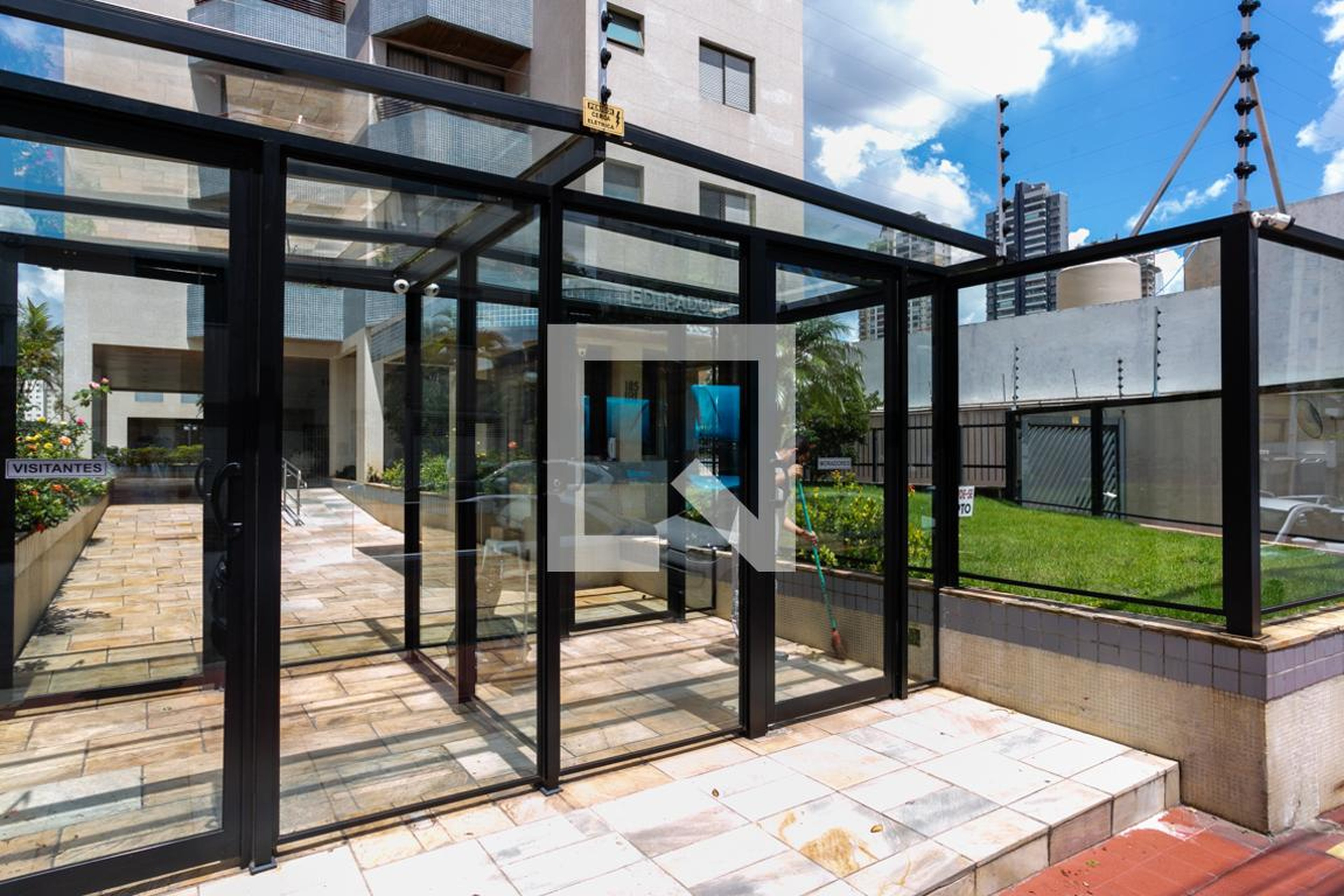 Fachada do condomínio Condomínio Padova e Verona