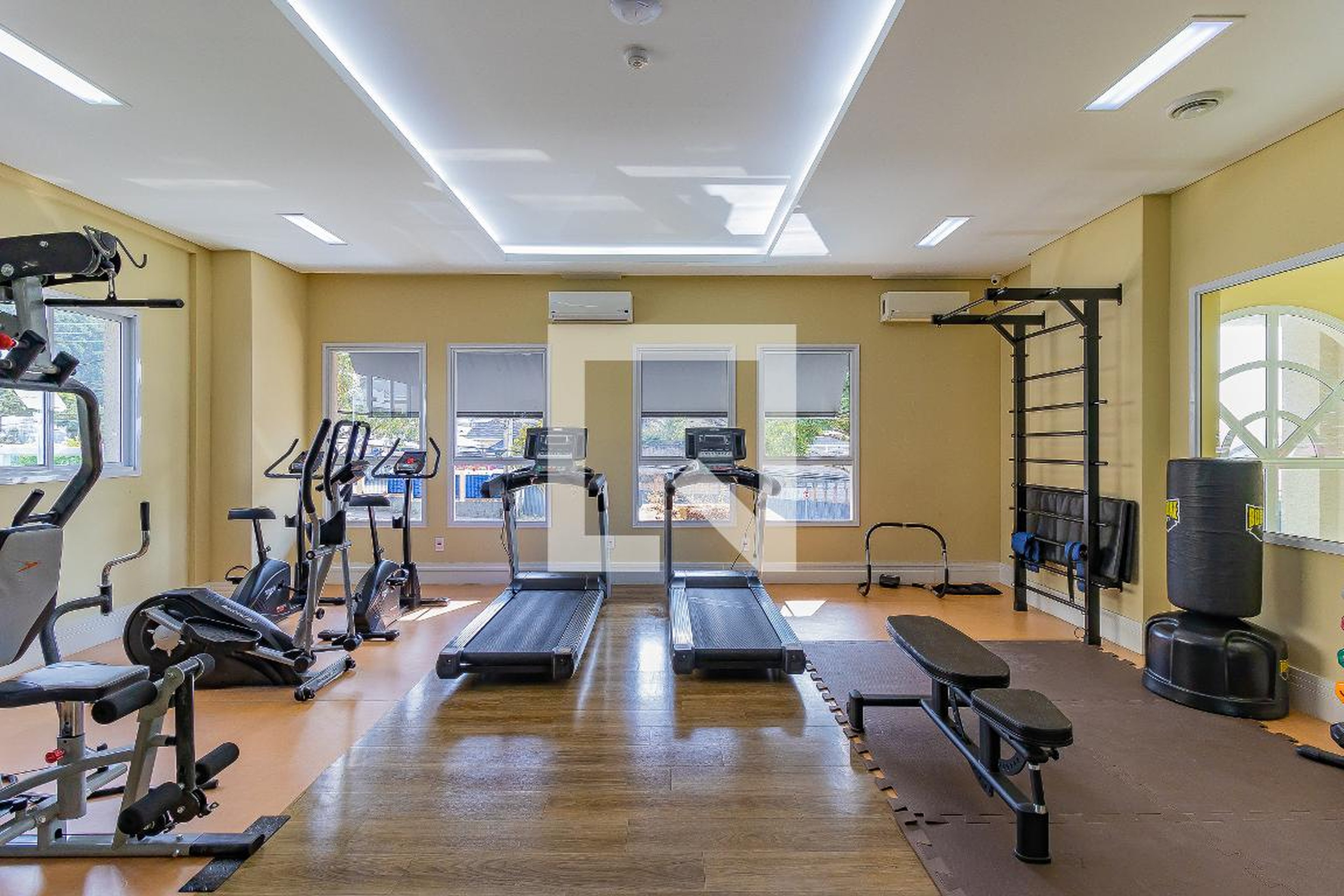 Academia - Grand View