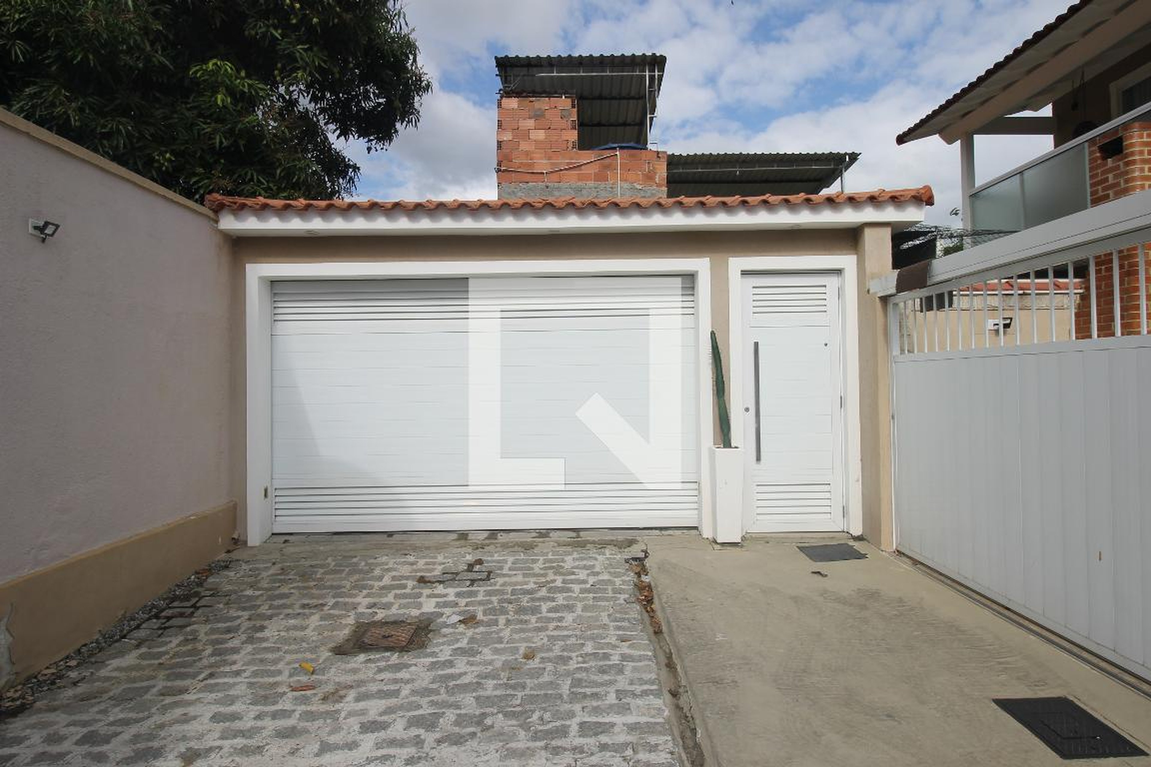 Fachada Condomínio em Rua Primeiro de Maio, 633