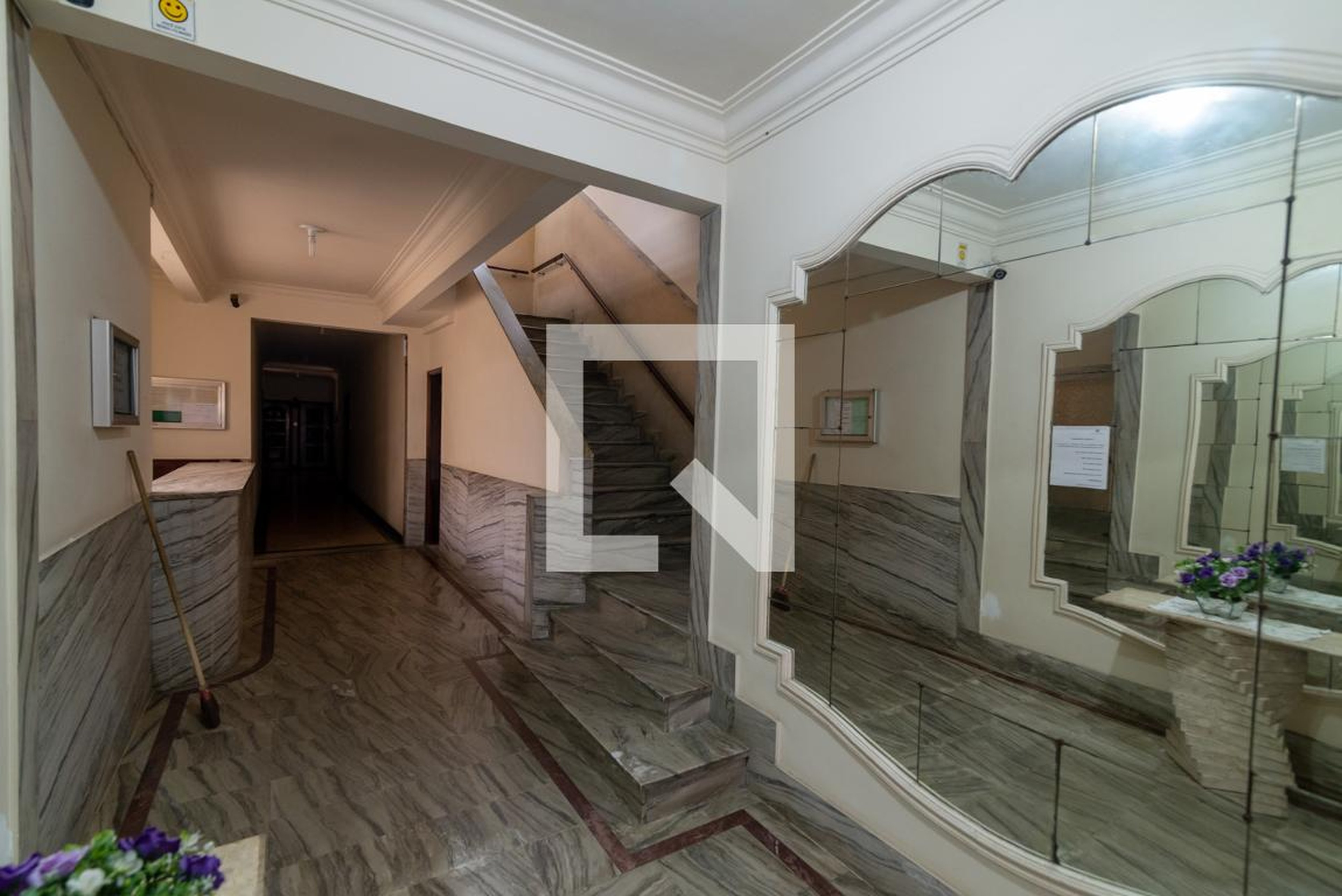 Hall - Edifício Maria Emilia