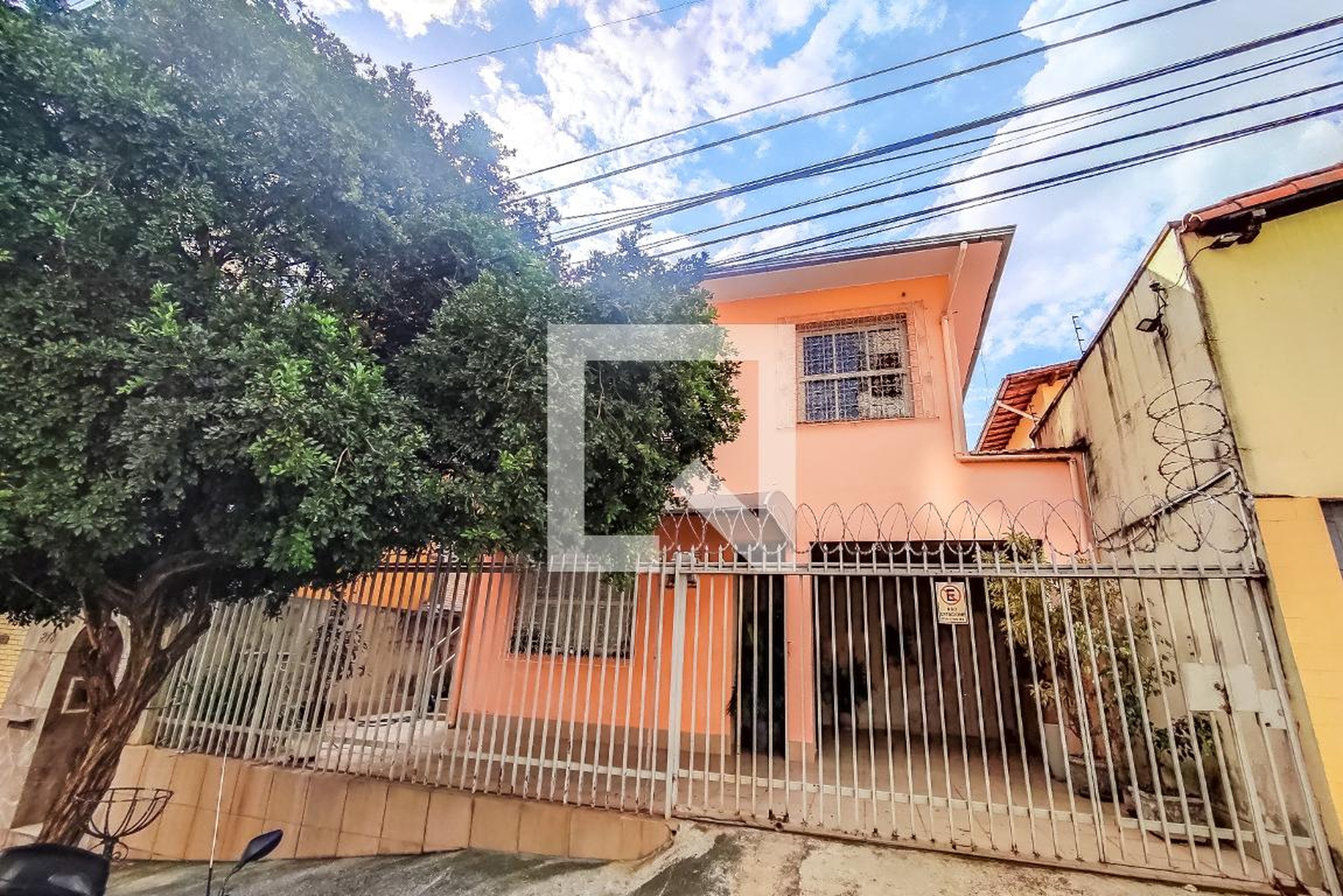 Fachada Condomínio em Rua Antônio Dias, 264