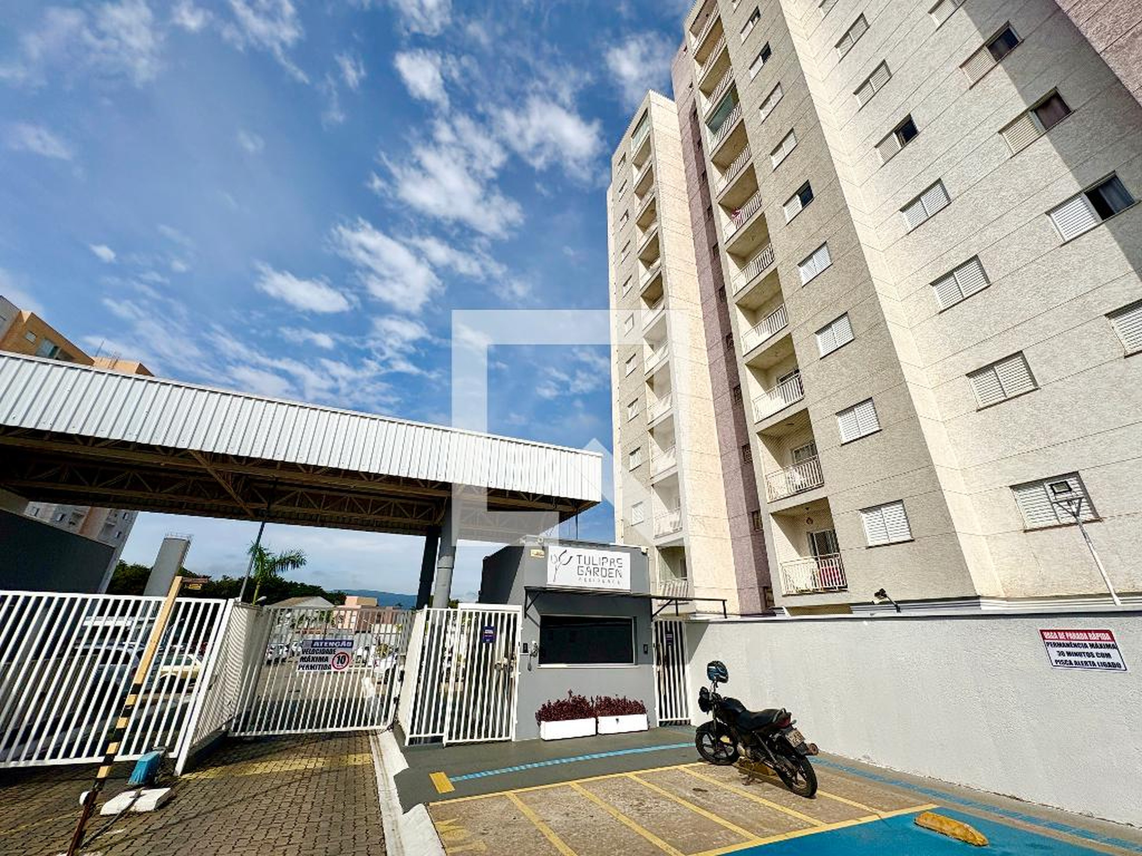 Fachada Condomínio Tulipas Garden