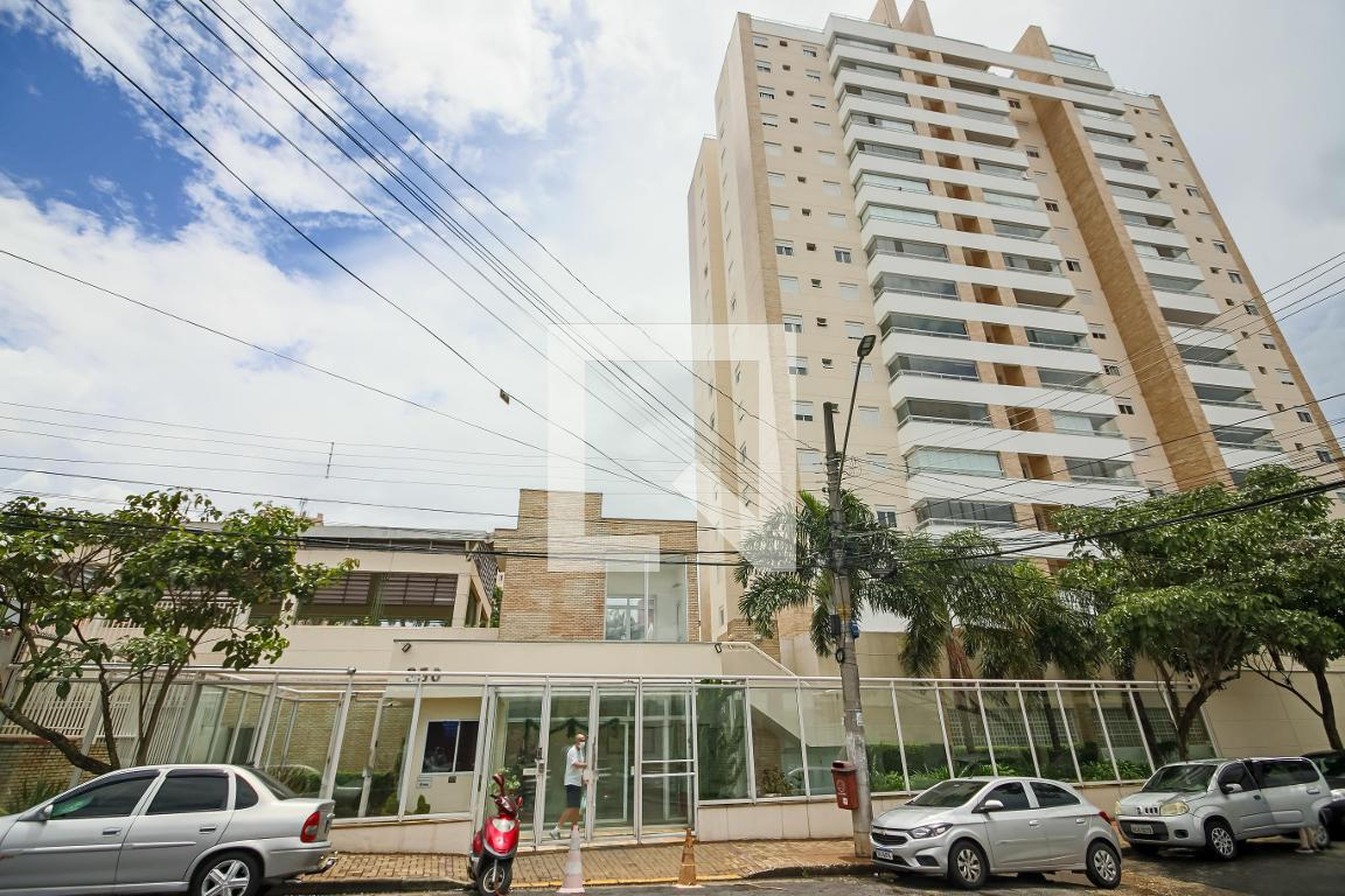 Fachada do Condomínio Condomínio Colore