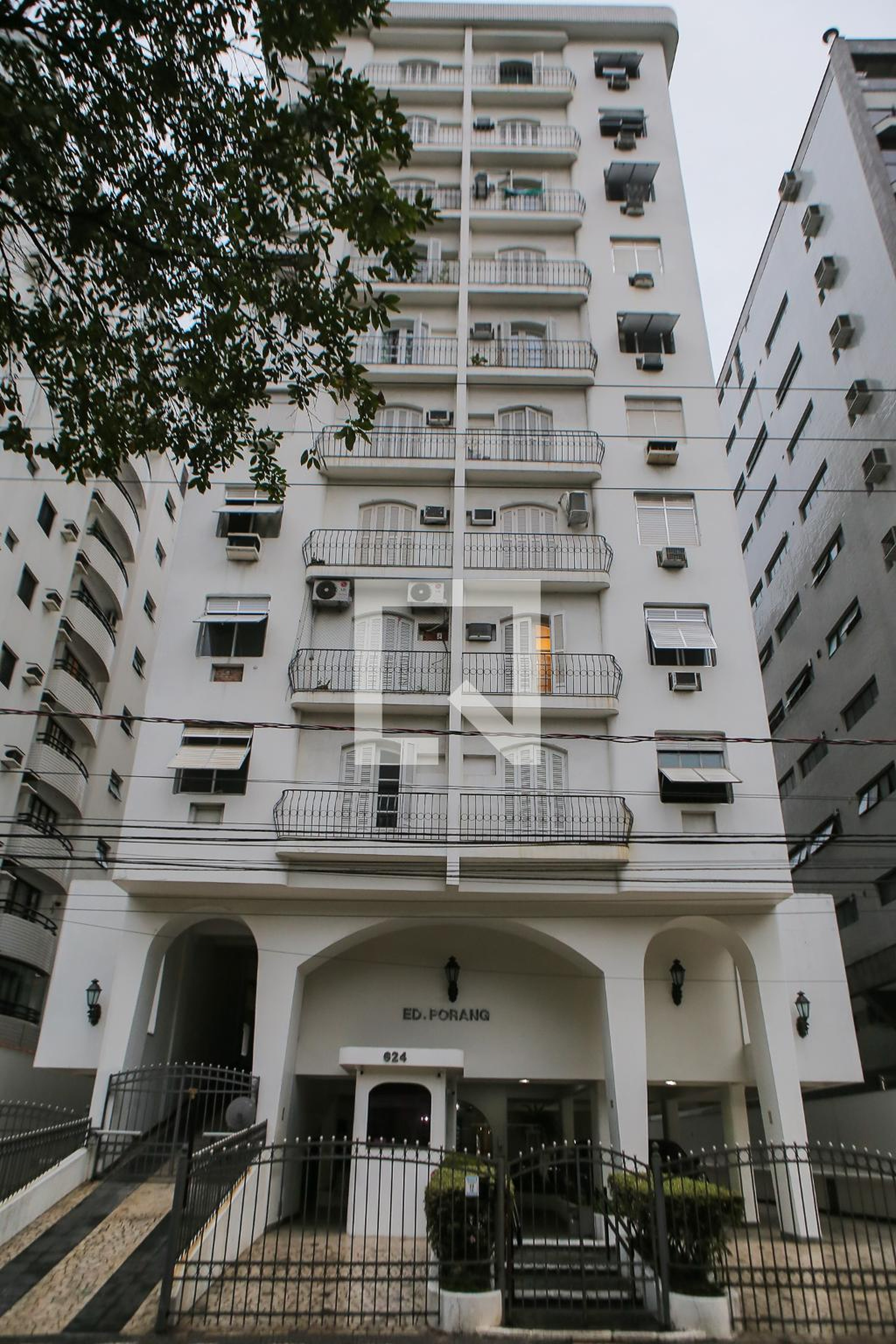 Fachada Edifício Porang