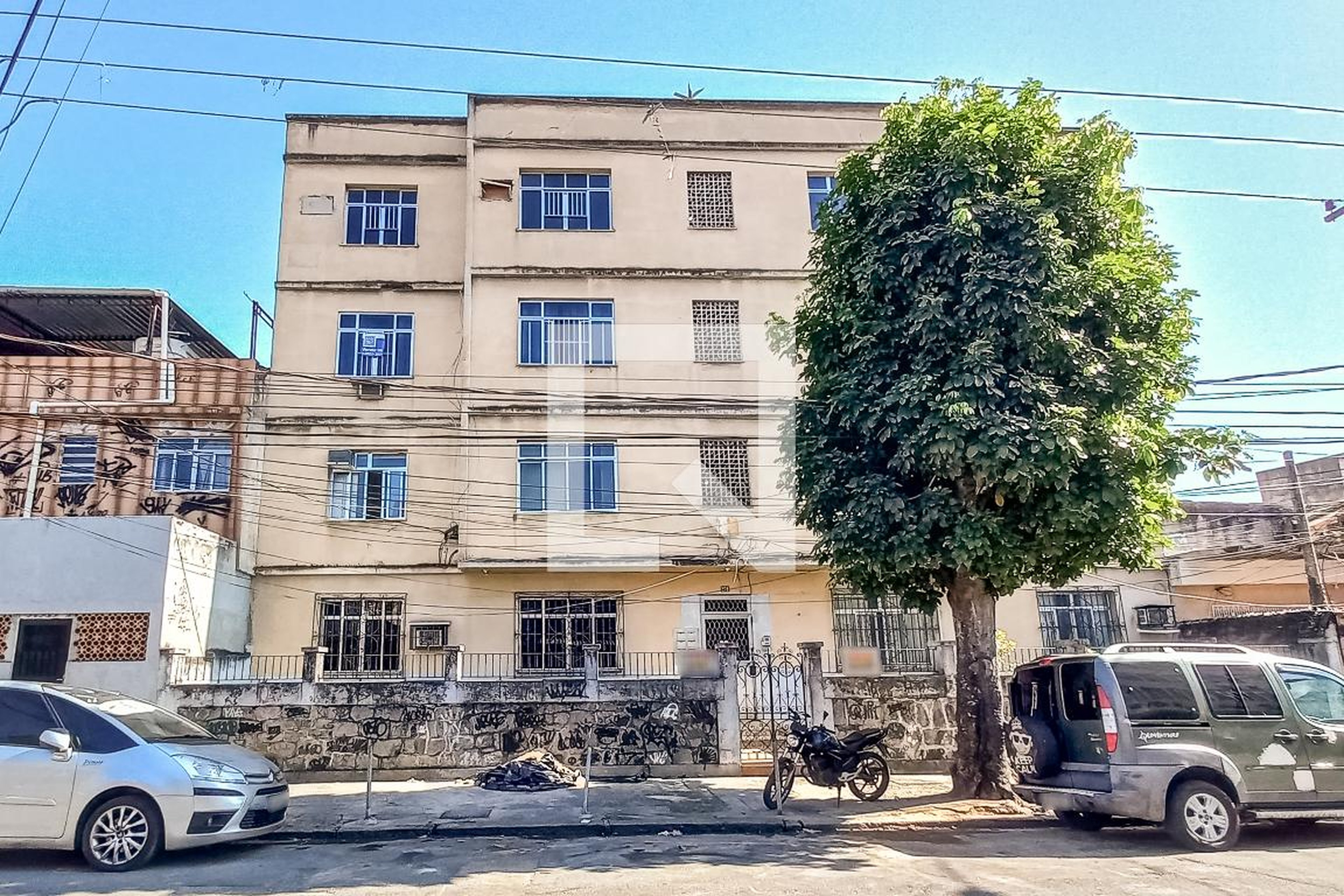 Fachada do Prédio Condomínio em Rua Aimoré, 276