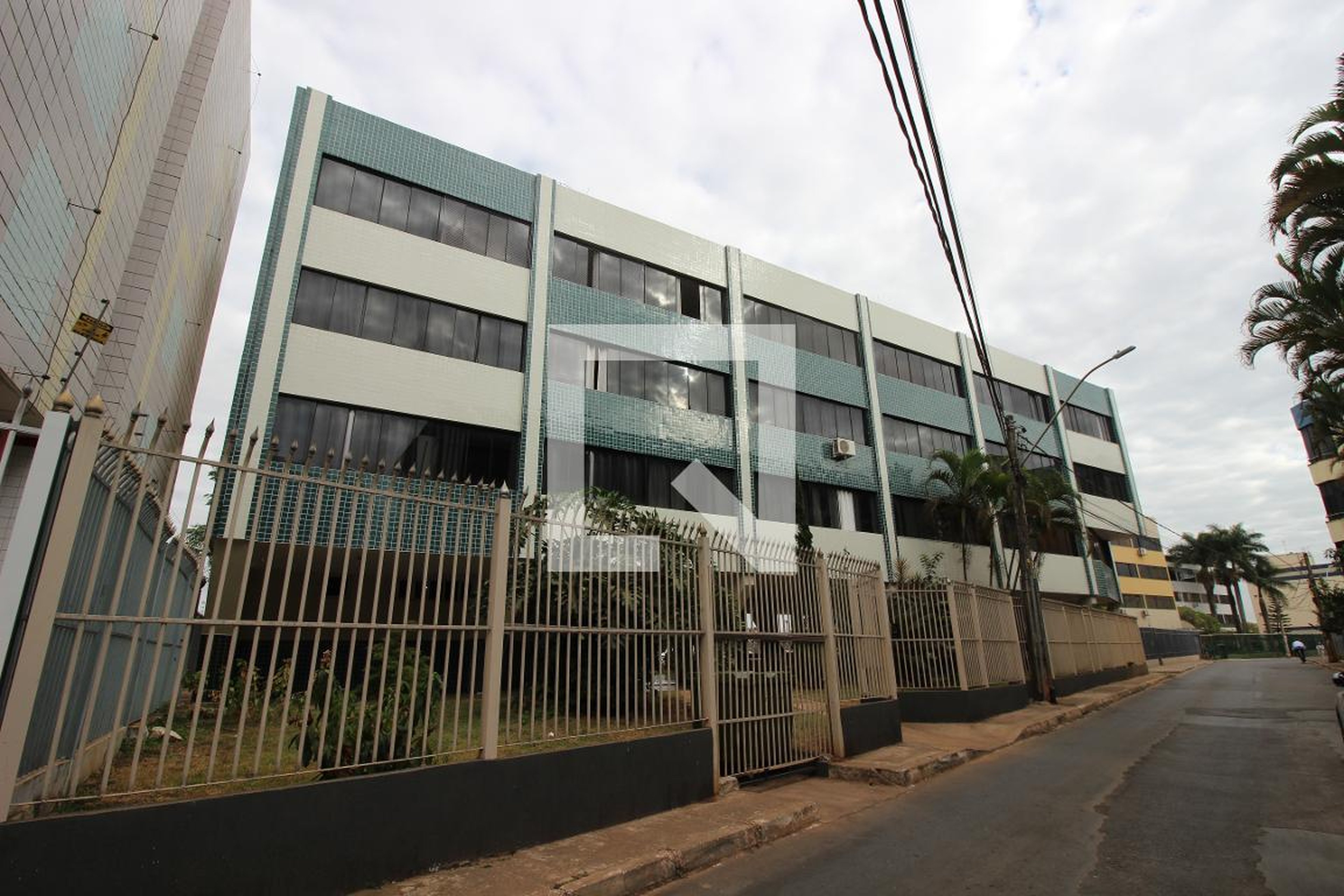 Fachada Condomínio em Eptg Qe 4 Bloco B-14, 4 Bloco B-14, 4