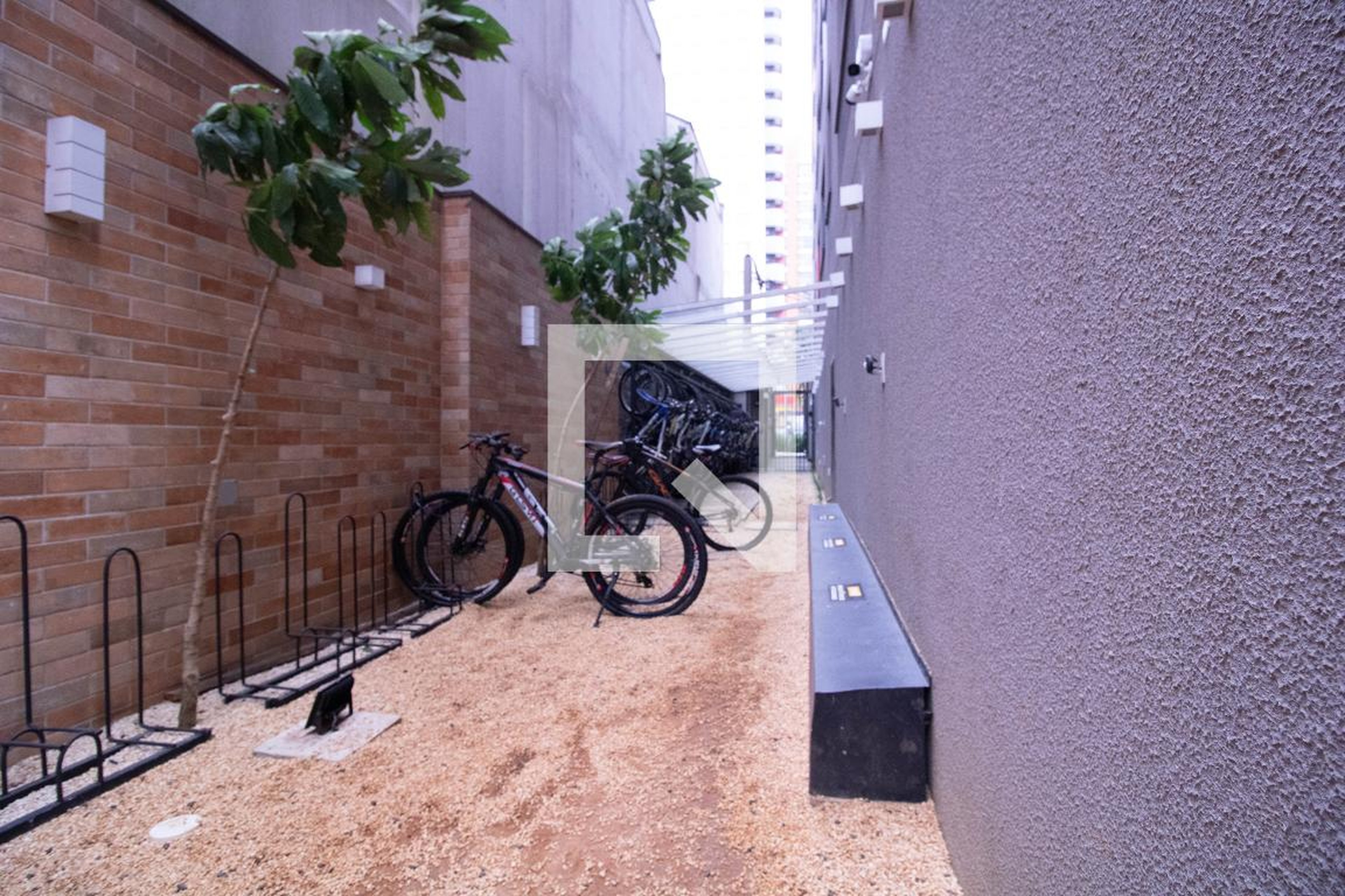 Bicicletario - Blue.Line São Judas