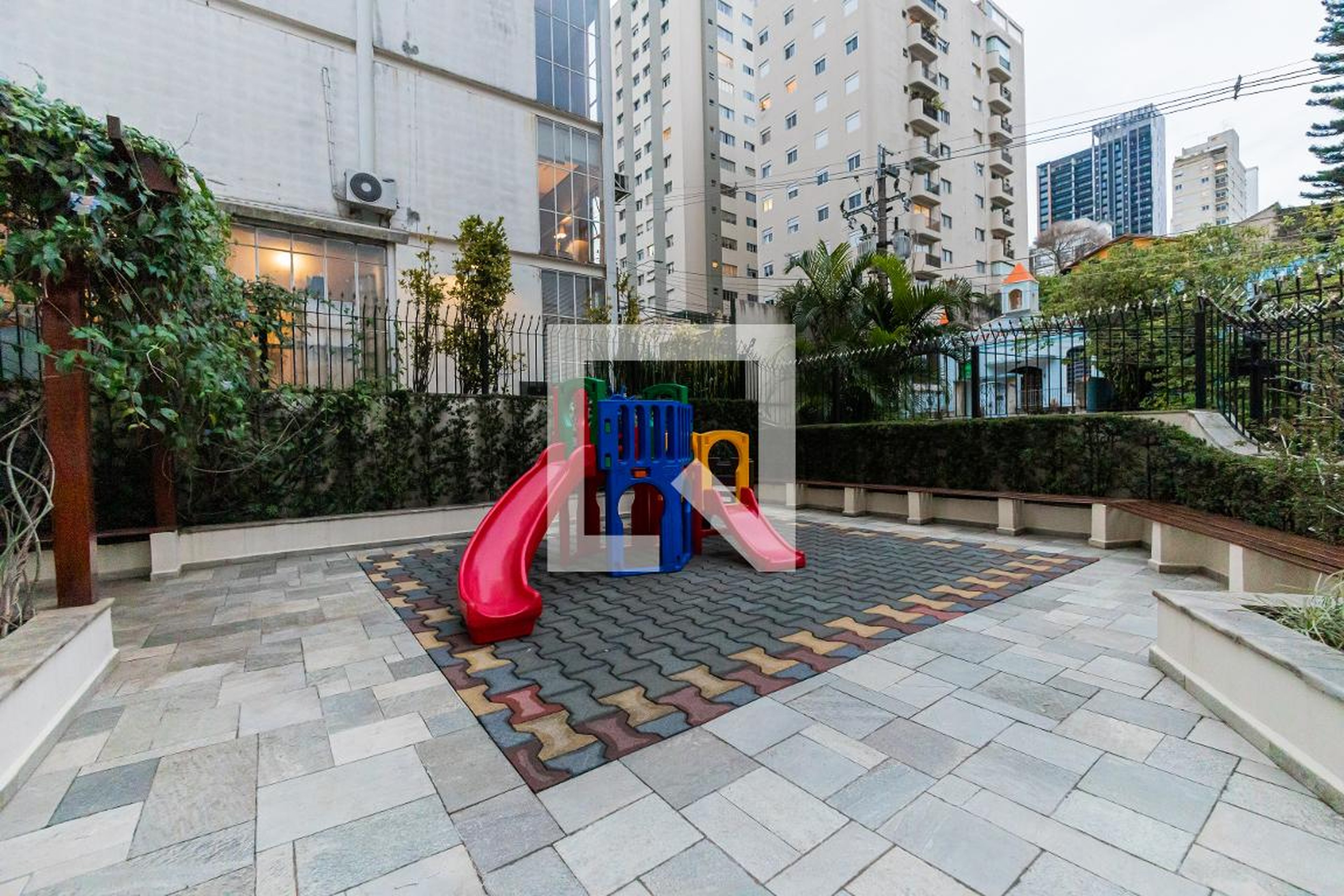 Playground - Ville Renaissance