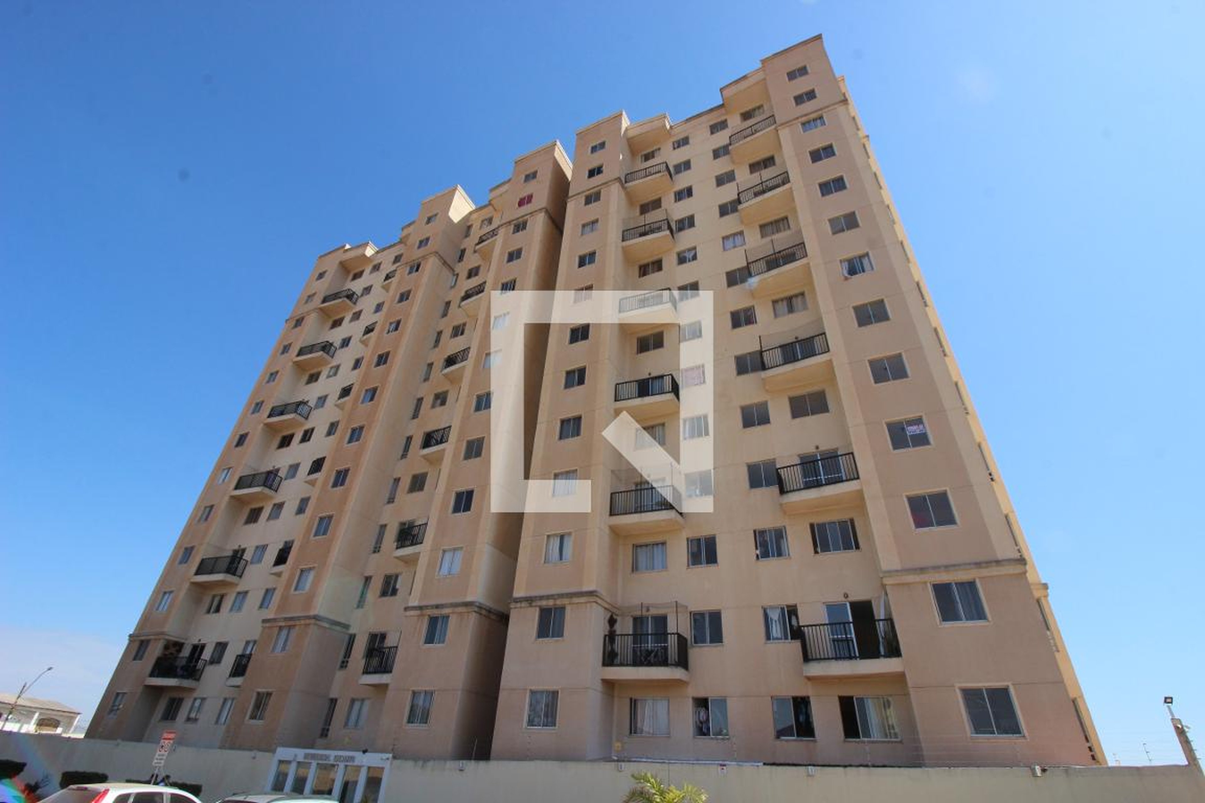 Fachada Condomínio em Qs 409 Conjunto E Comércio, 01