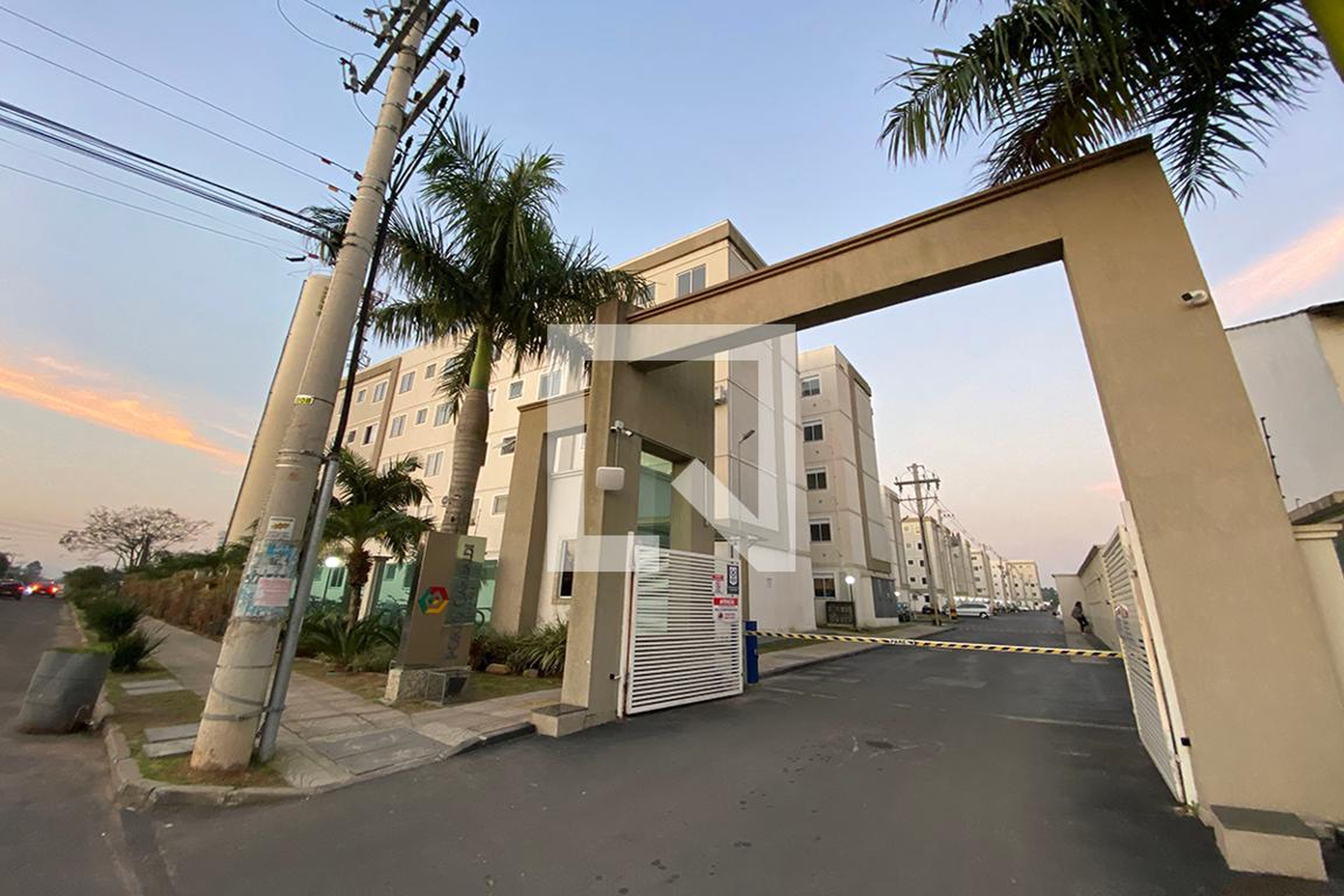 Fachada do Condomínio Condomínio em Rua Otto Daudt, 305