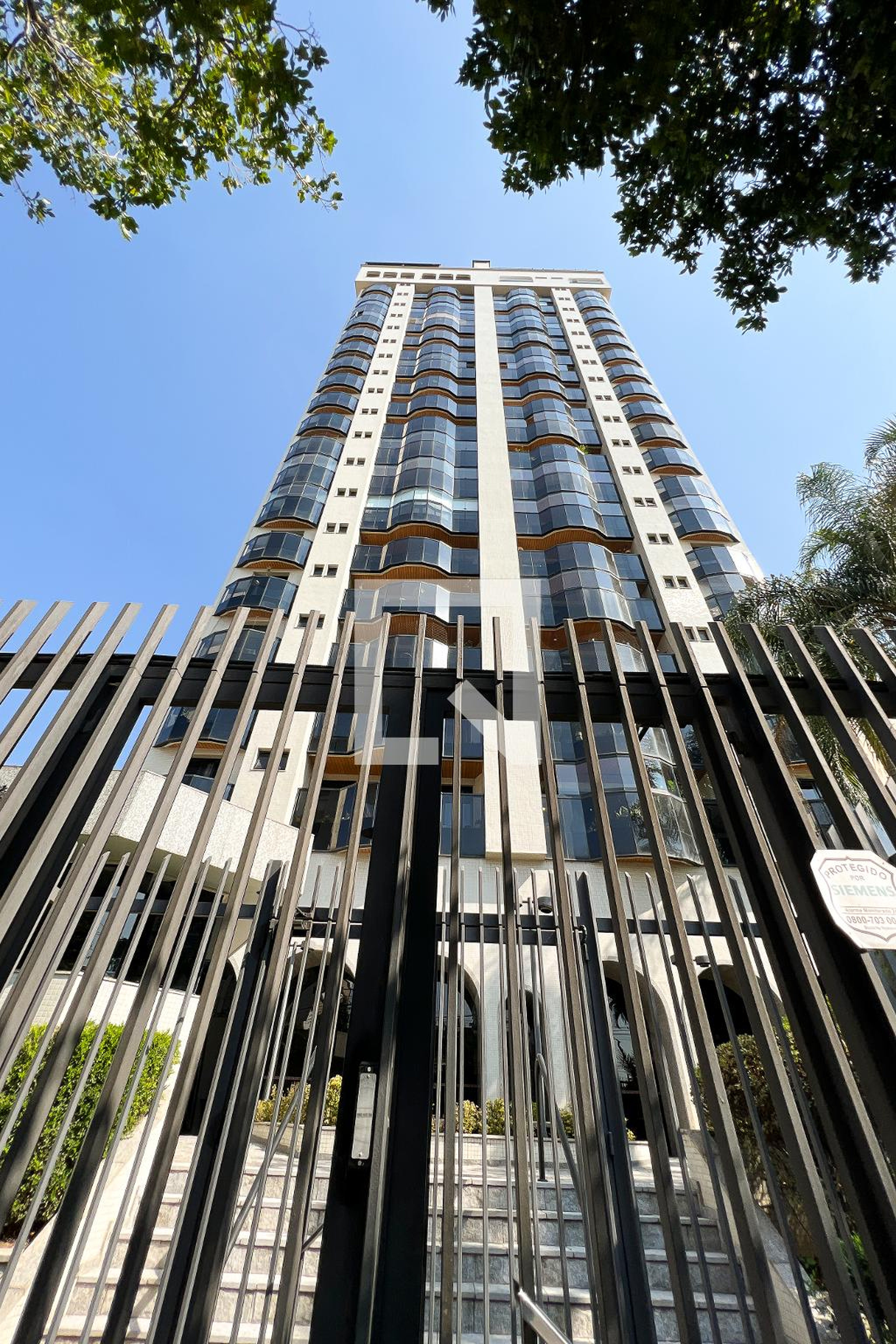 Fachada Condomínio Green Hill