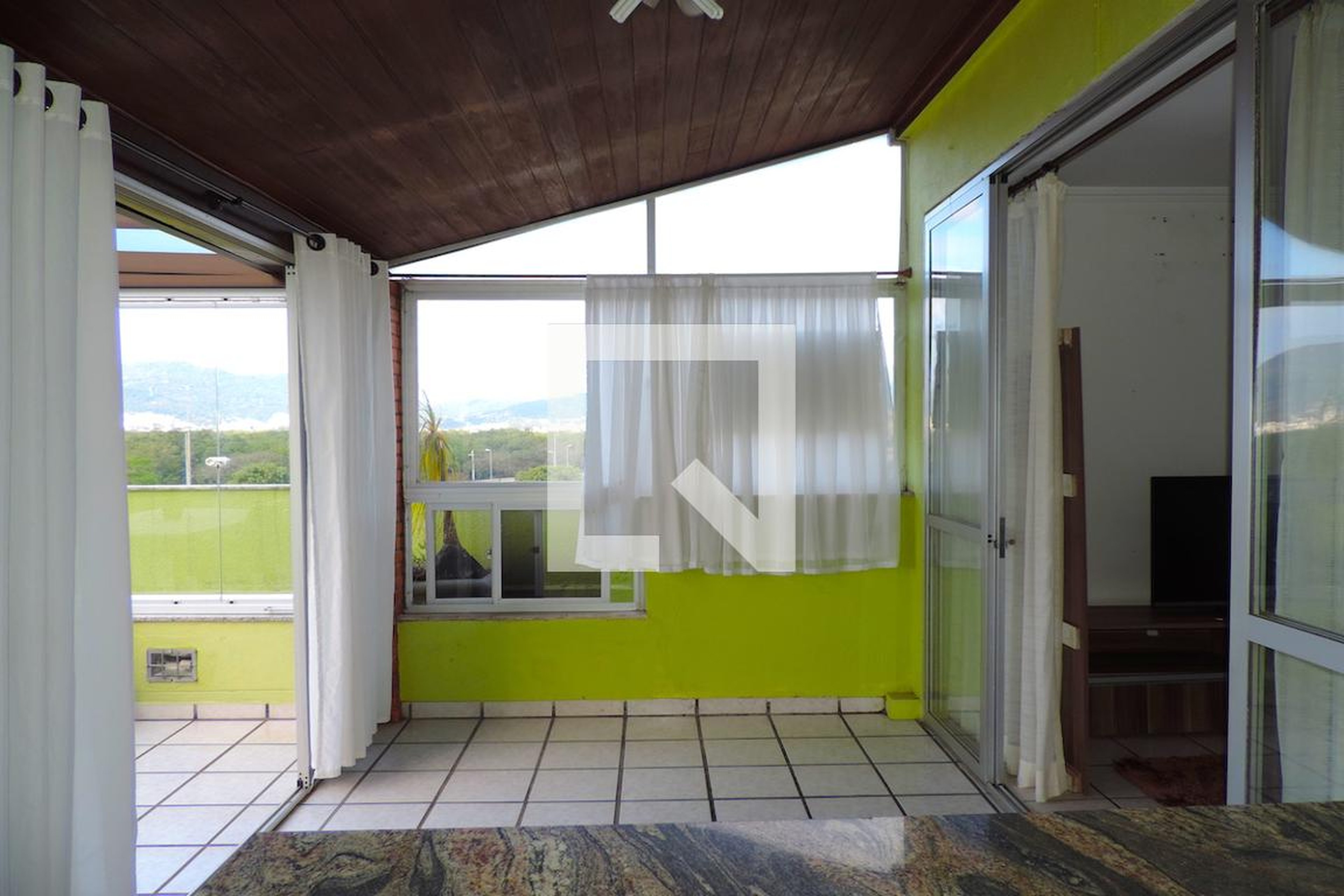 Churrasqueira Condomínio Sanford