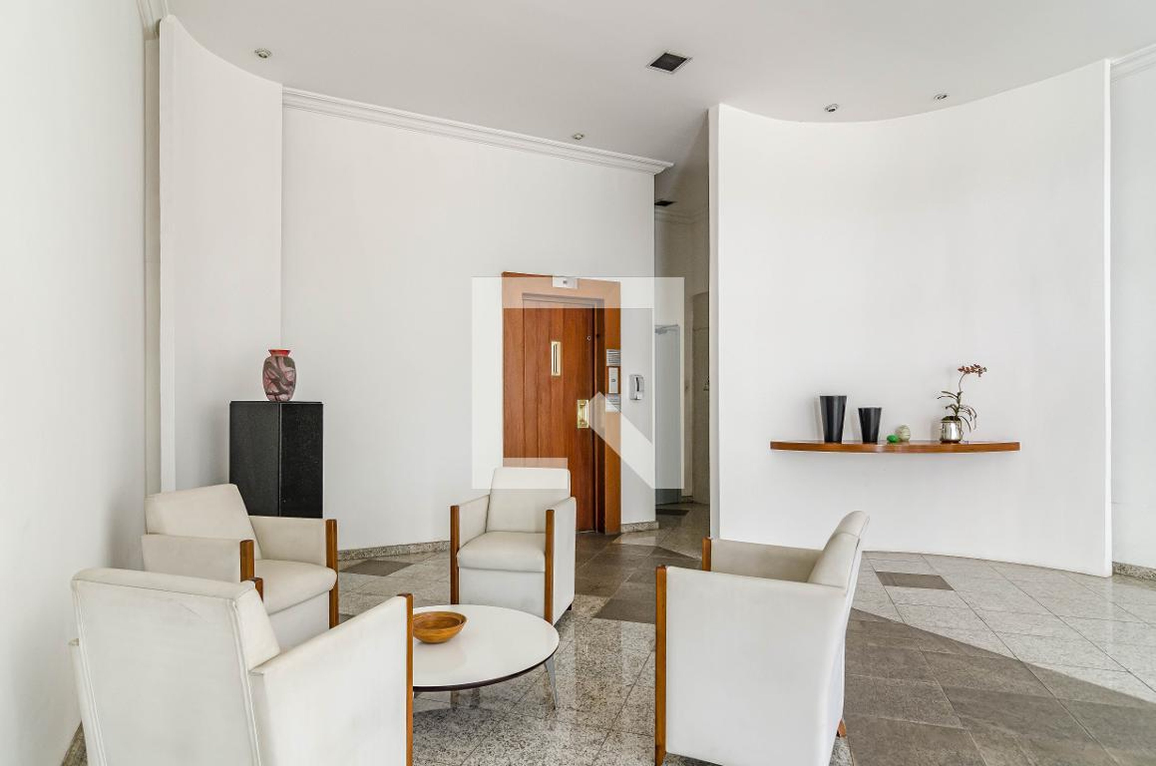 Hall de entrada - Hans Nobiling