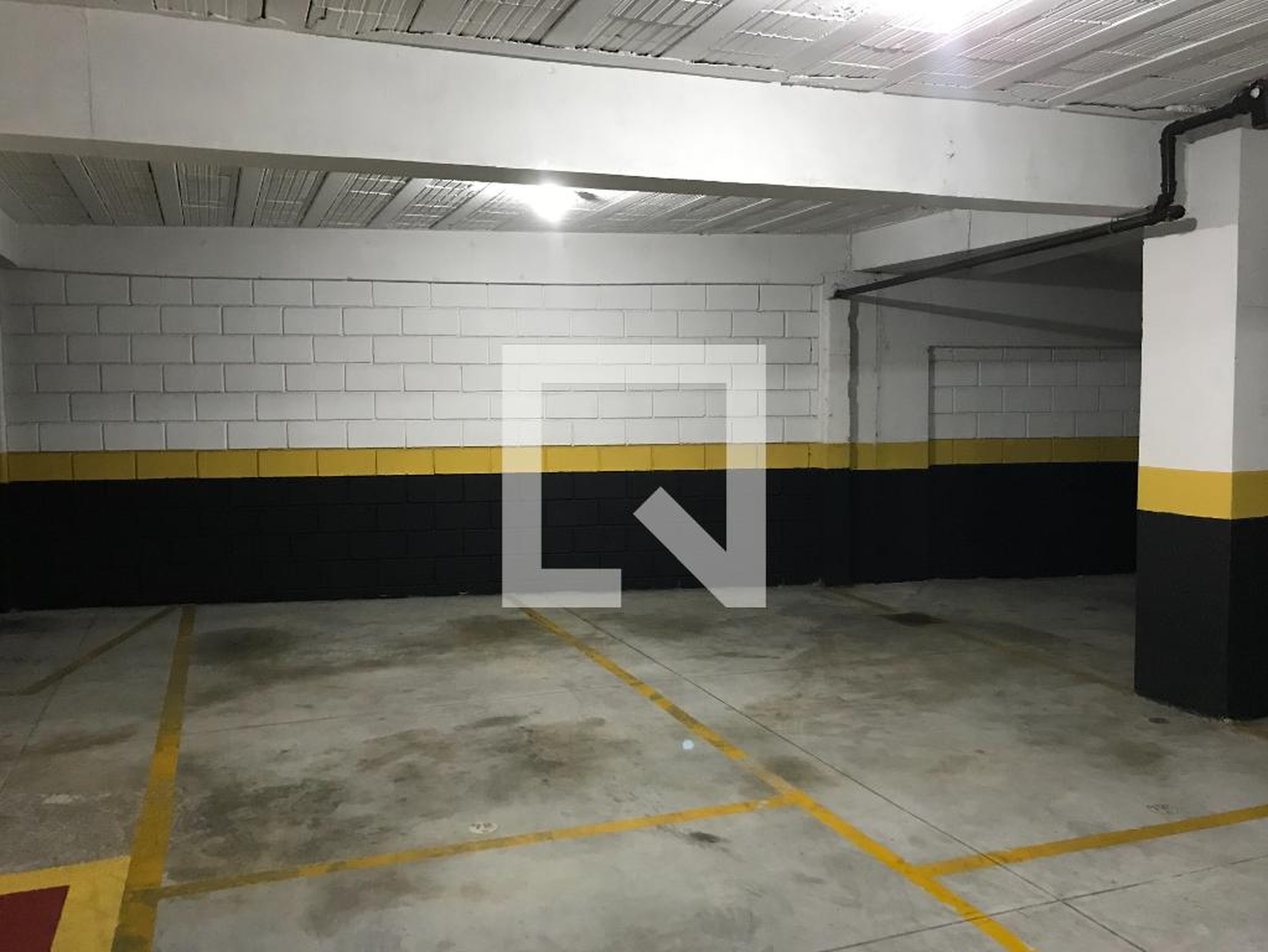 Estacionamento - Orquidea