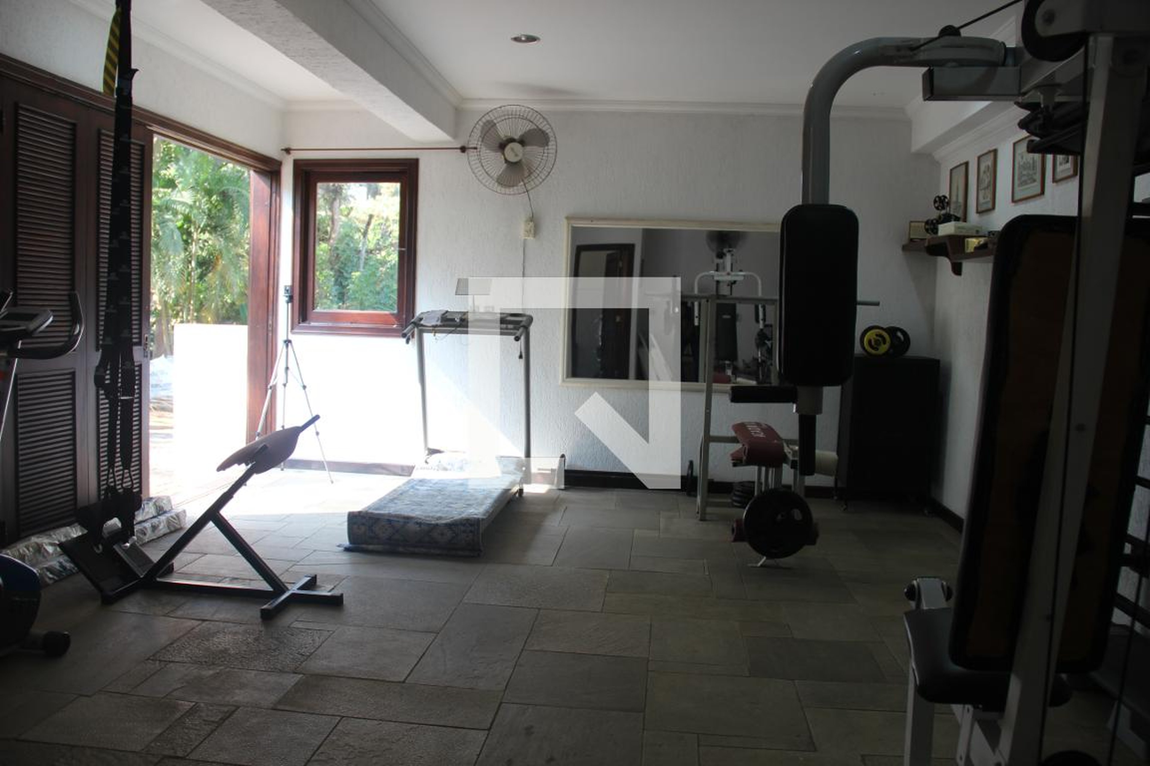 Academia Condomínio em Avenida Cote D'azur, 76