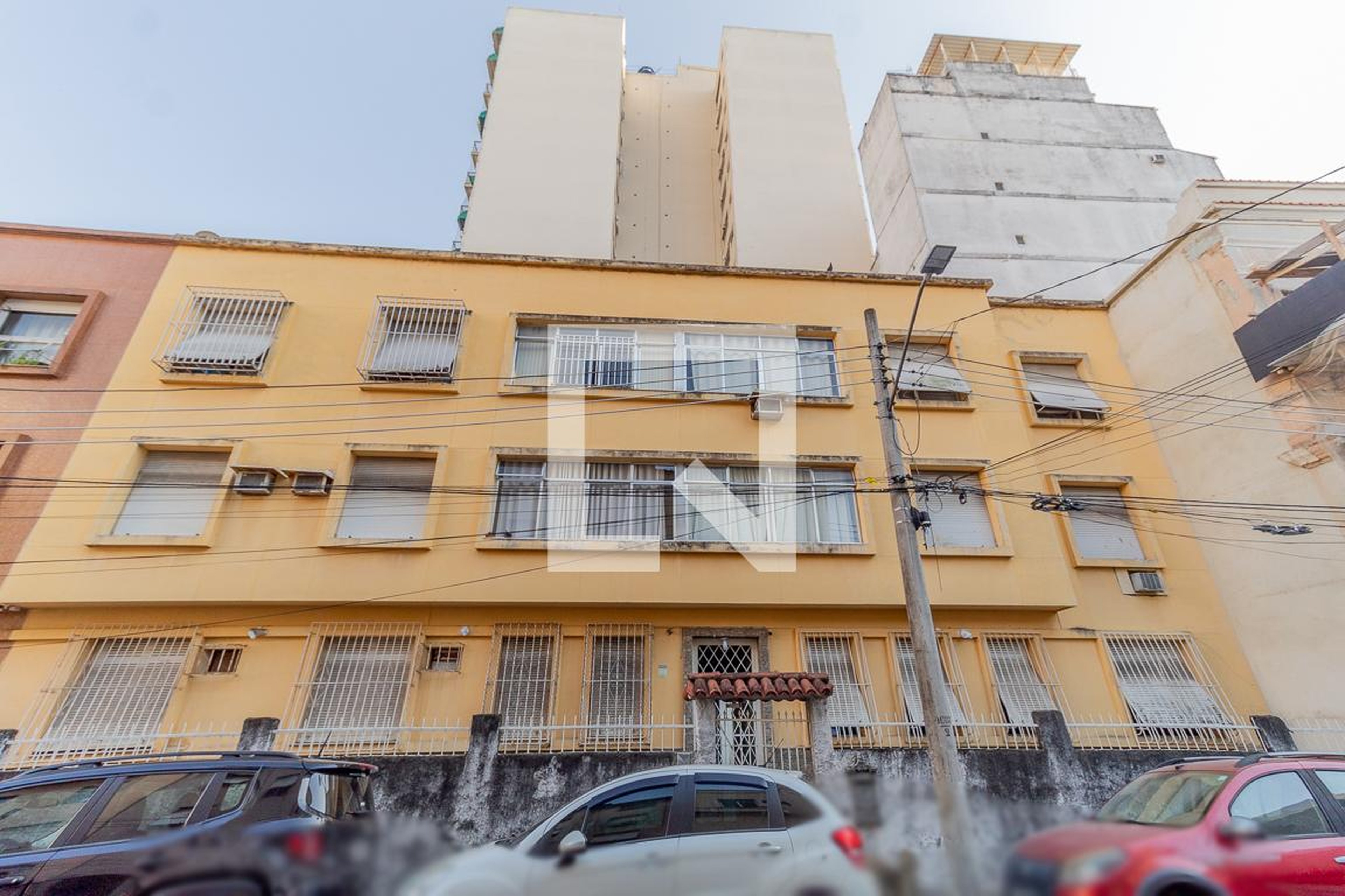 Fachada Condomínio Camuirano