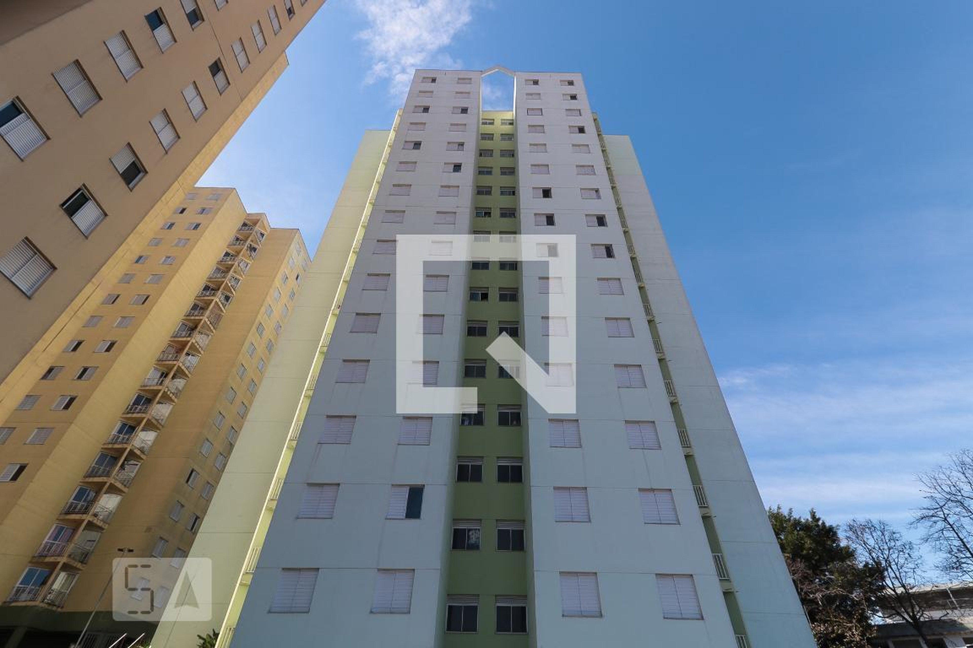Fachada Condomínio em Avenida José Barbosa de Siqueira, 1183