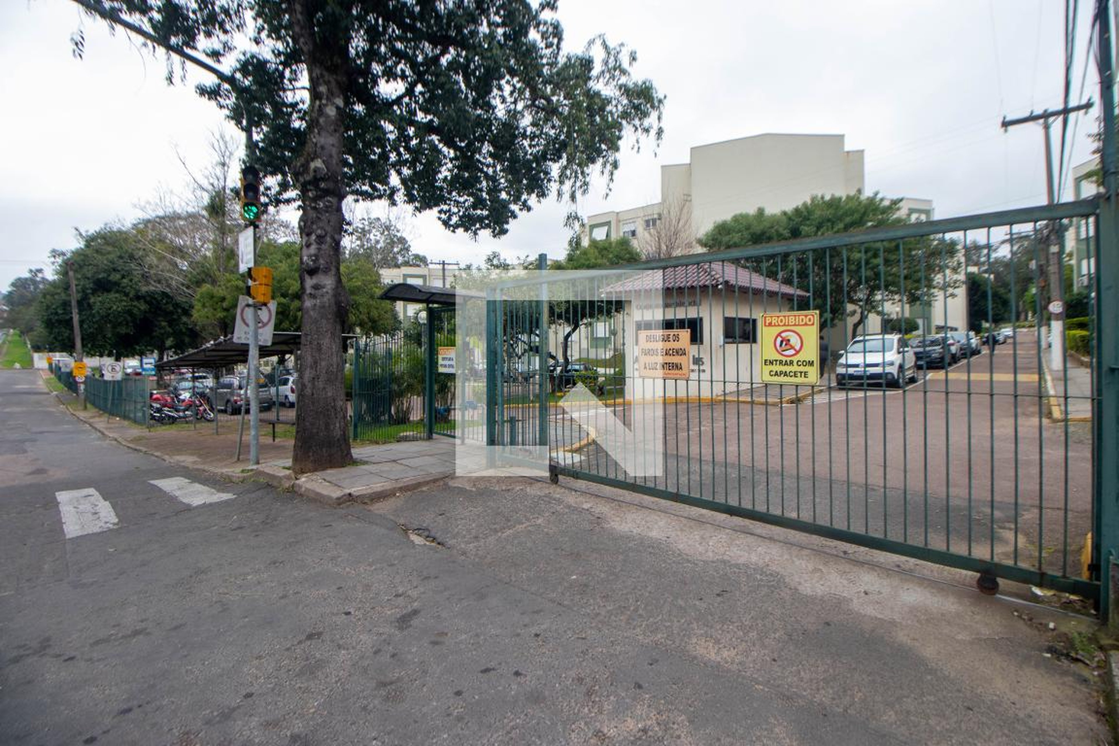 Fachada do Condomínio Residencial Alto Petropolis