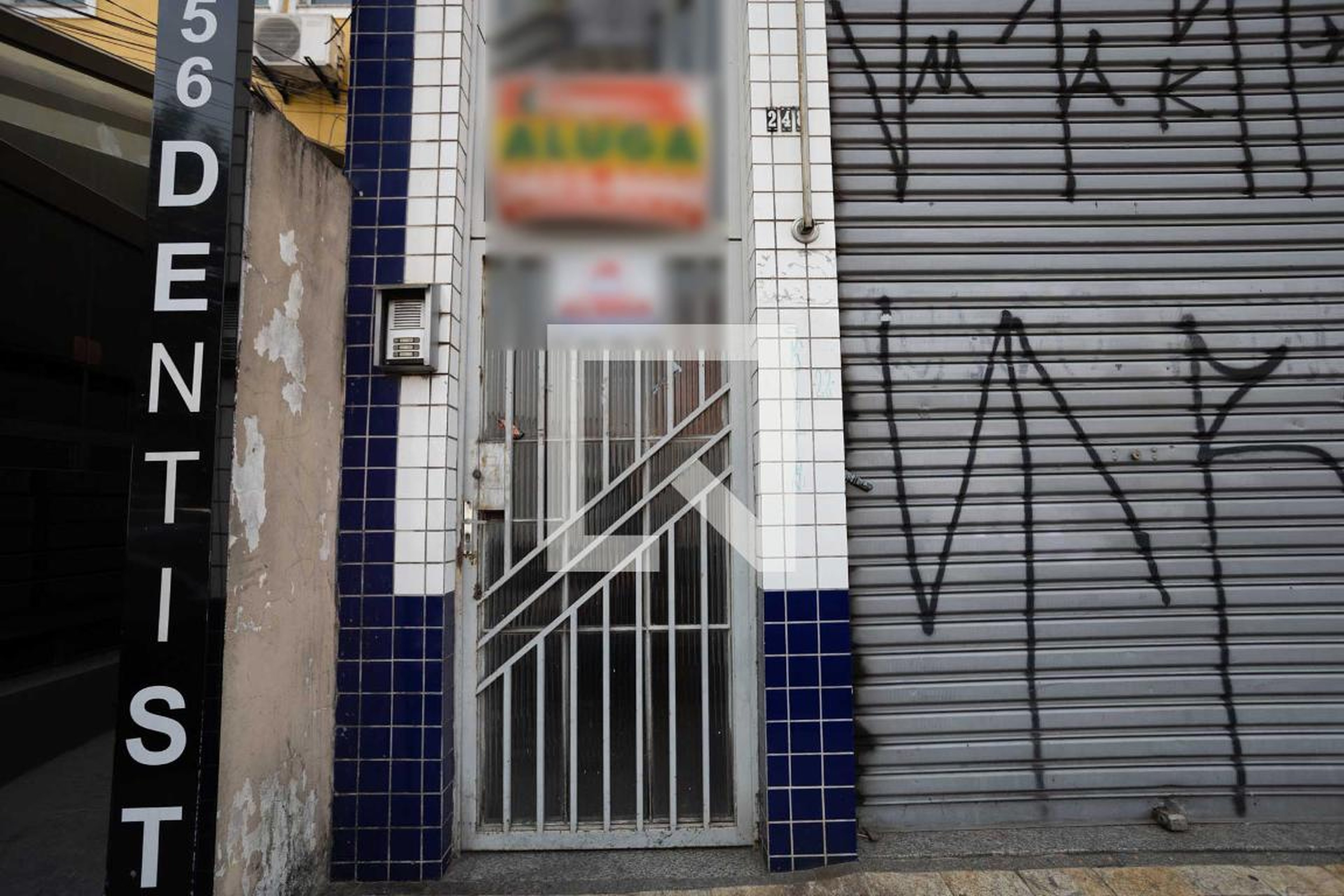 Fachada Condomínio em Rua Paulo Castaldelli, 248