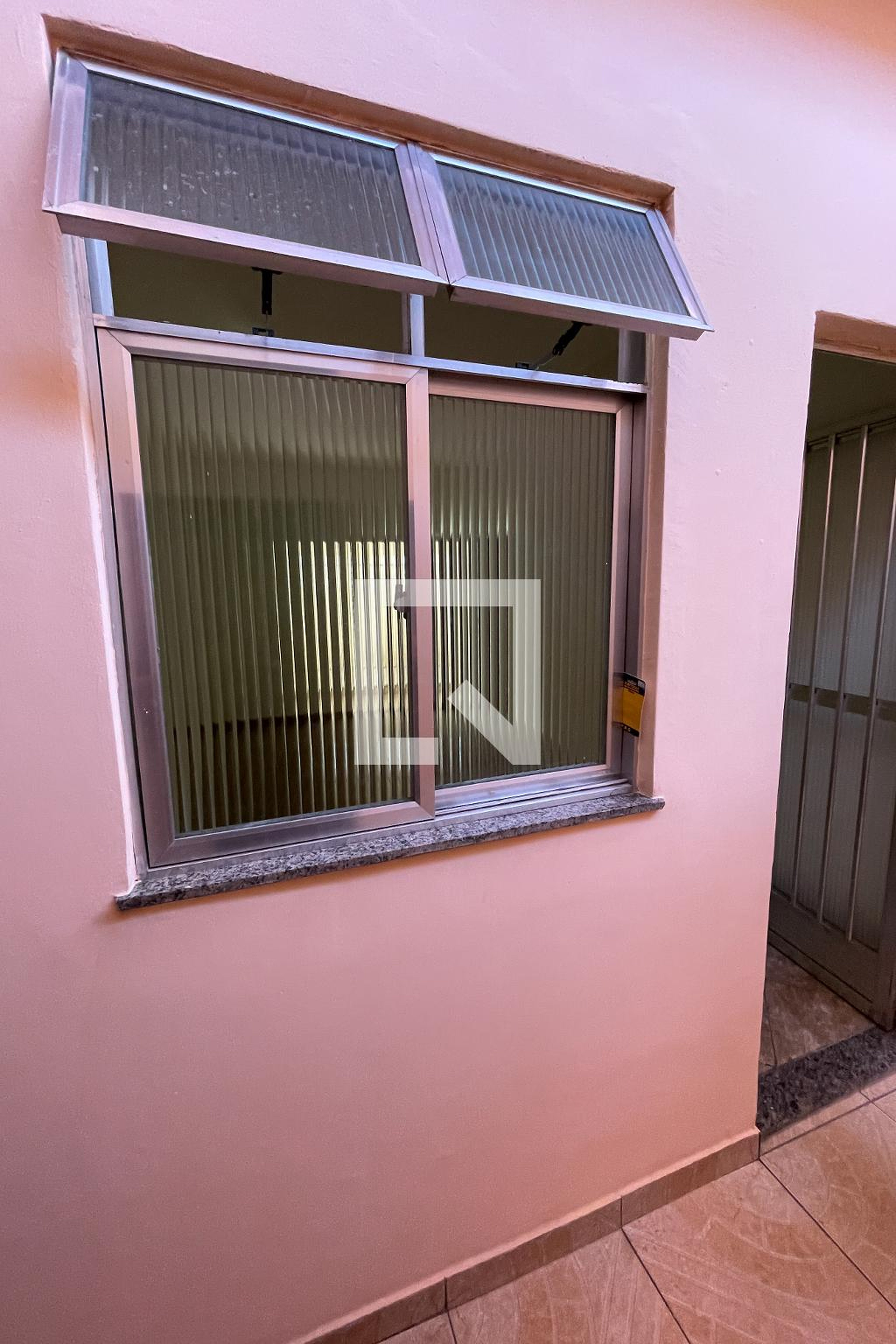 Fachada Condomínio em Rua Raimundo Corrêia, 45