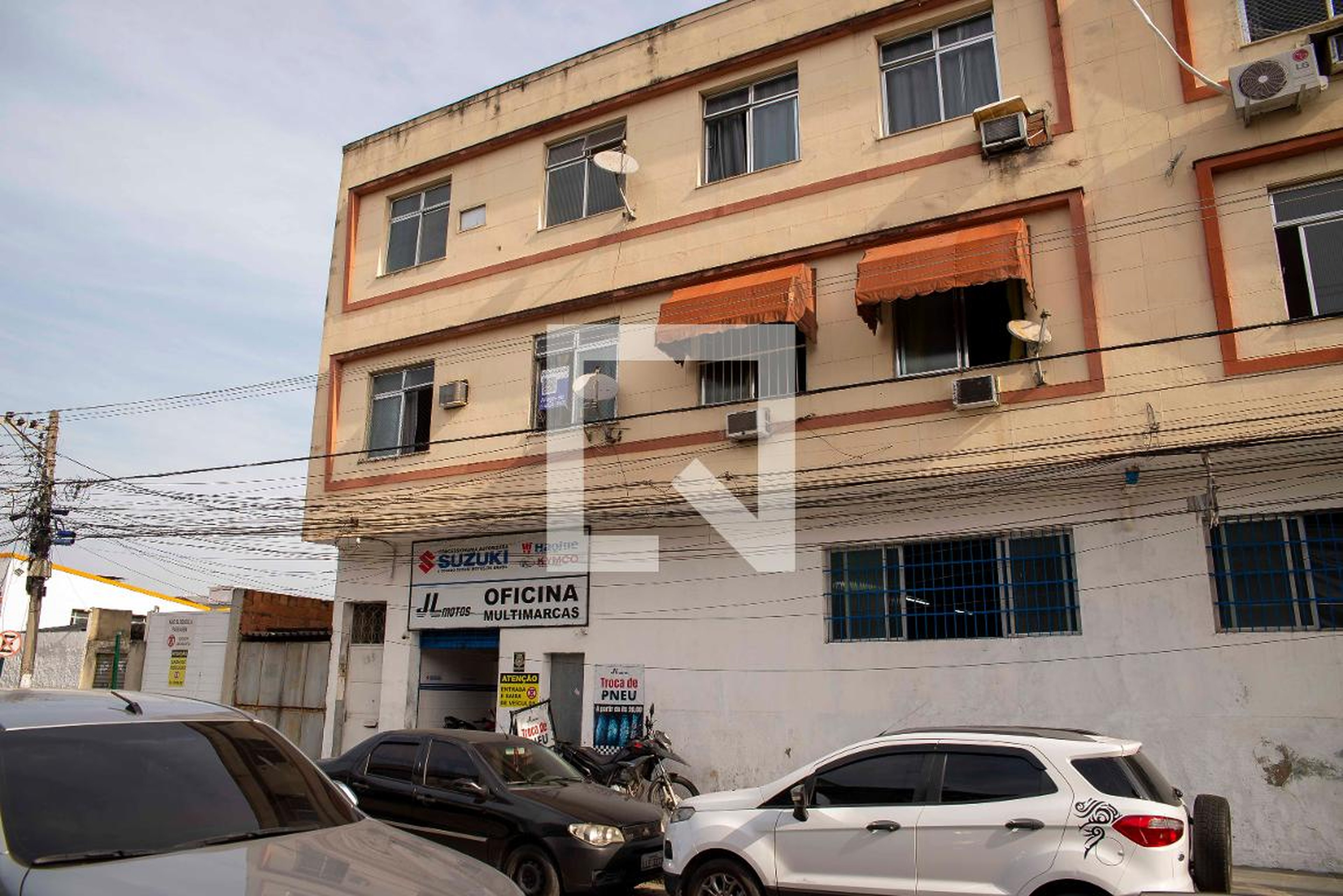 Fachada do Prédio Condomínio em Rua República Árabe da Síria, 129