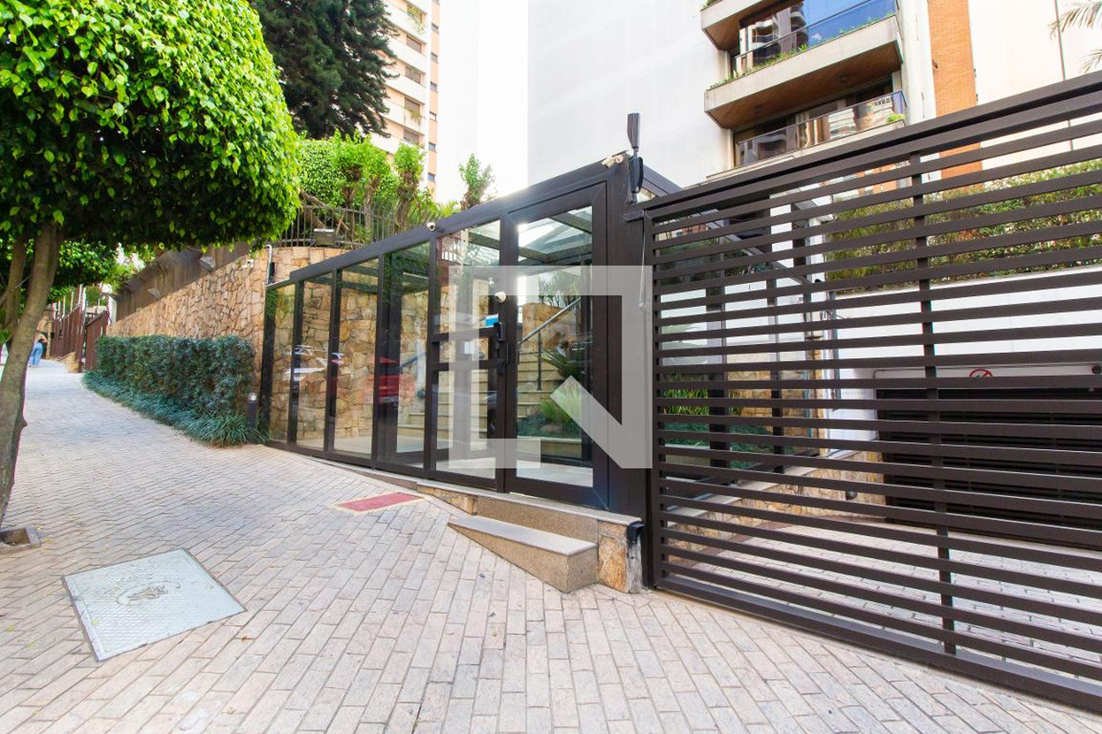 Fachada do Condomínio Condomínio Tabatinga