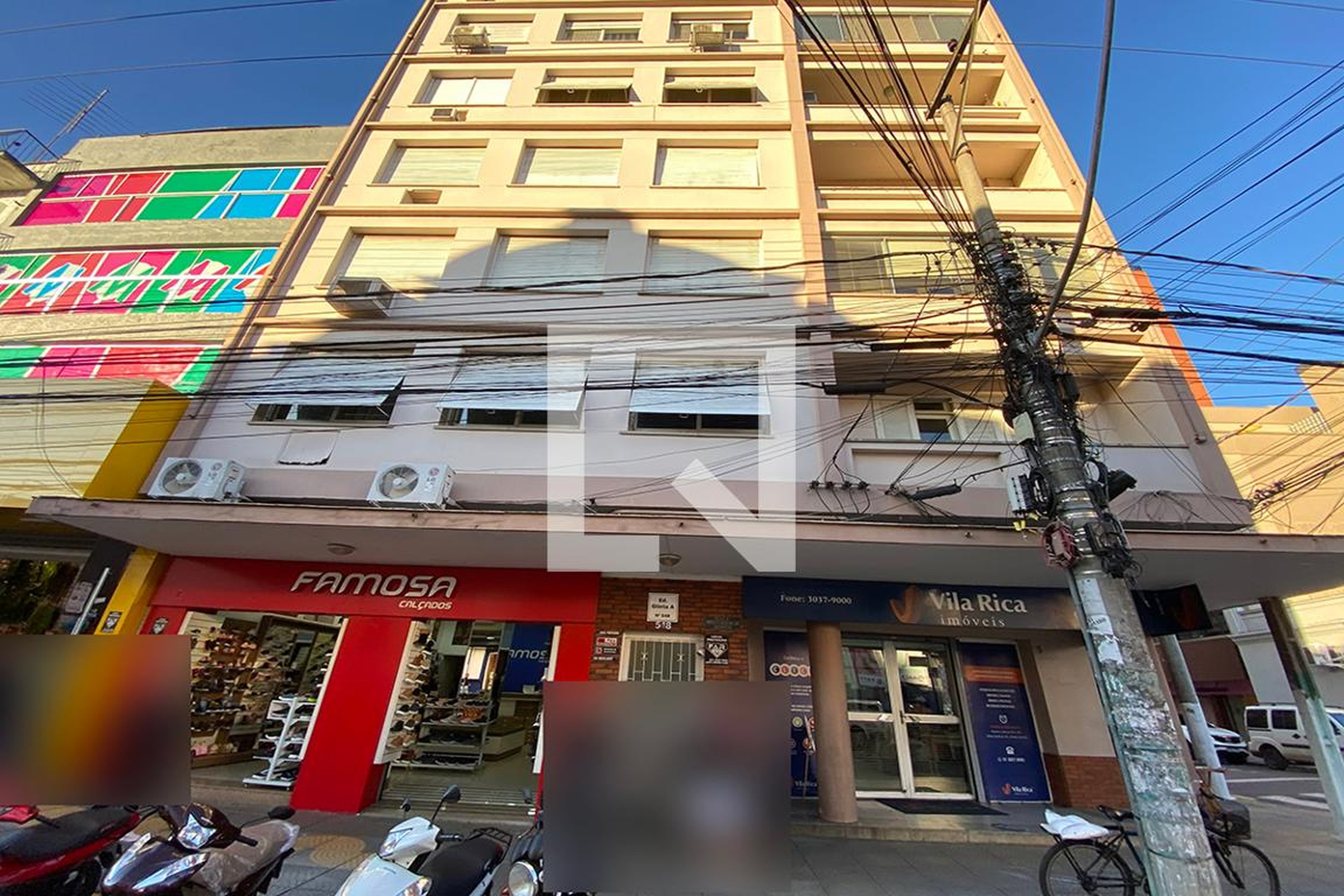 Fachada do Prédio Condomínio em Rua Independência, 548