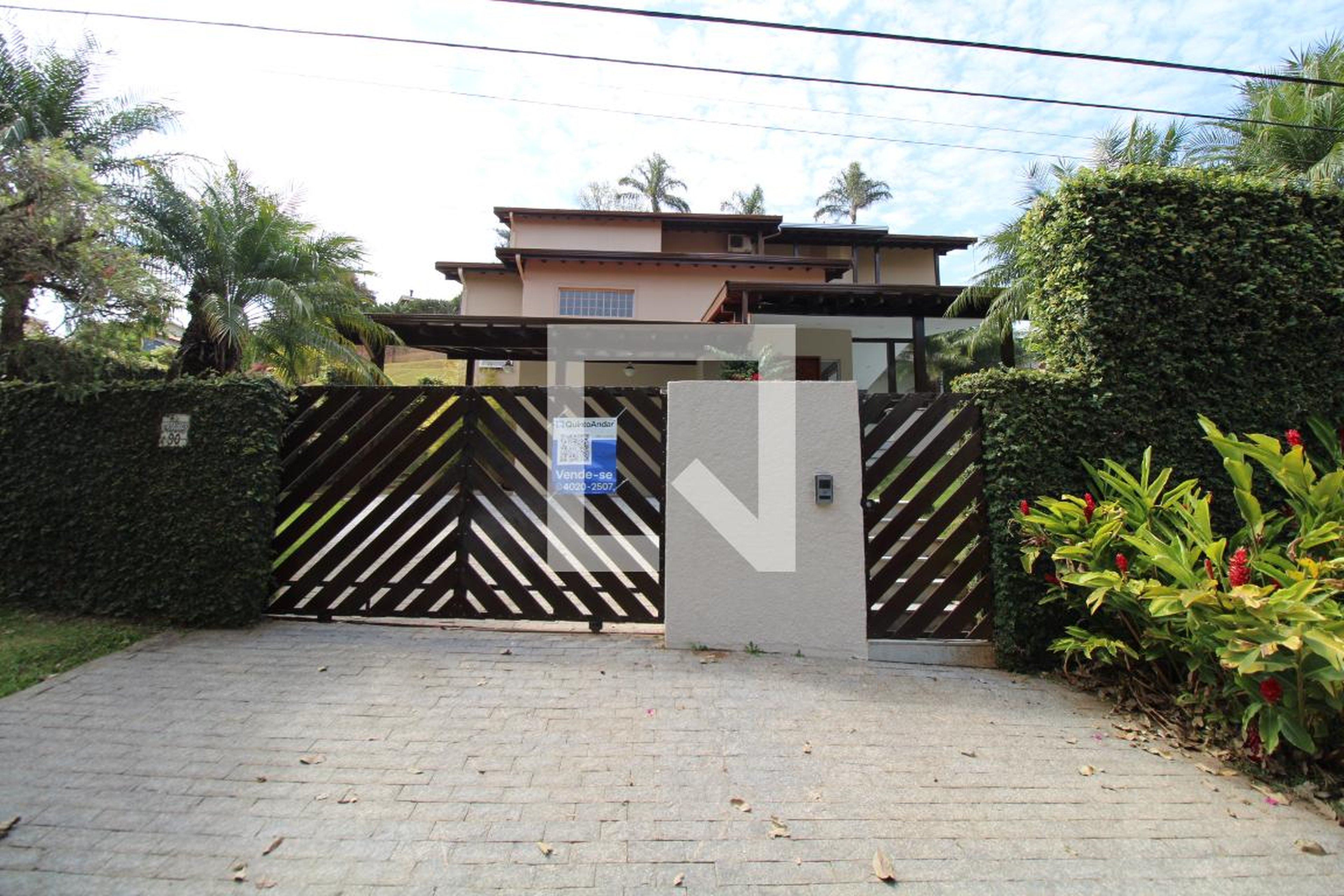 Fachada Condomínio em Rua Sebastião Trajano, 90