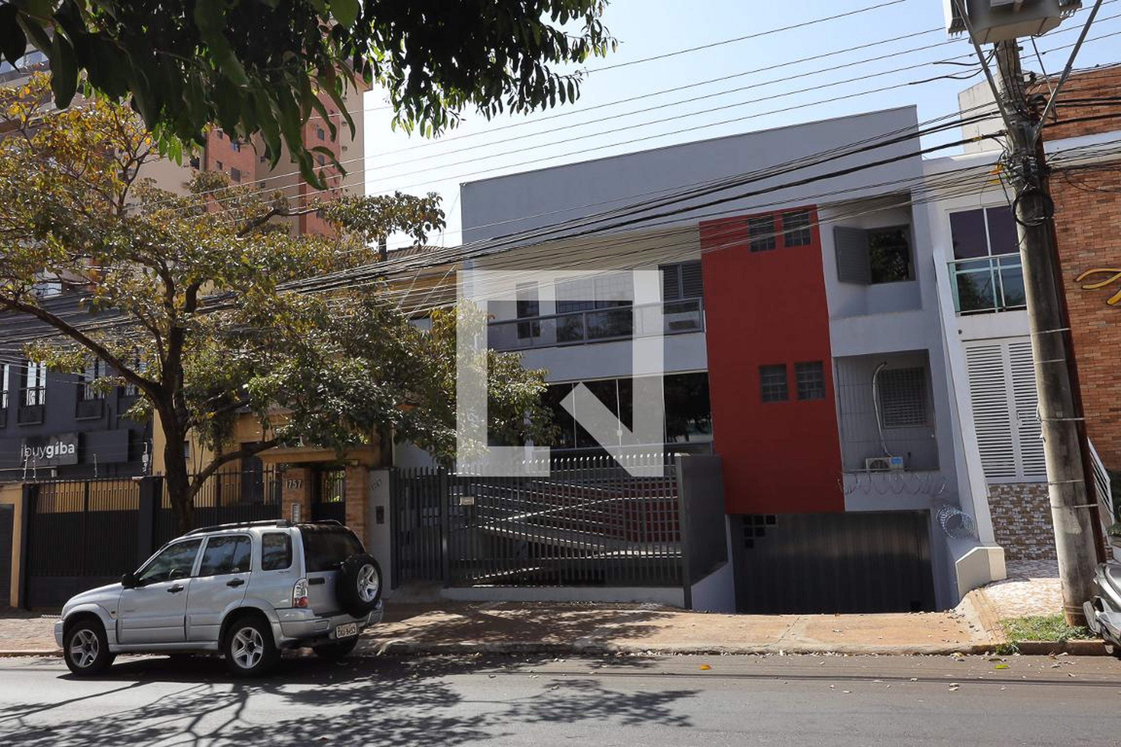 Fachada Condomínio em Avenida Professor João Fiúsa, 1767