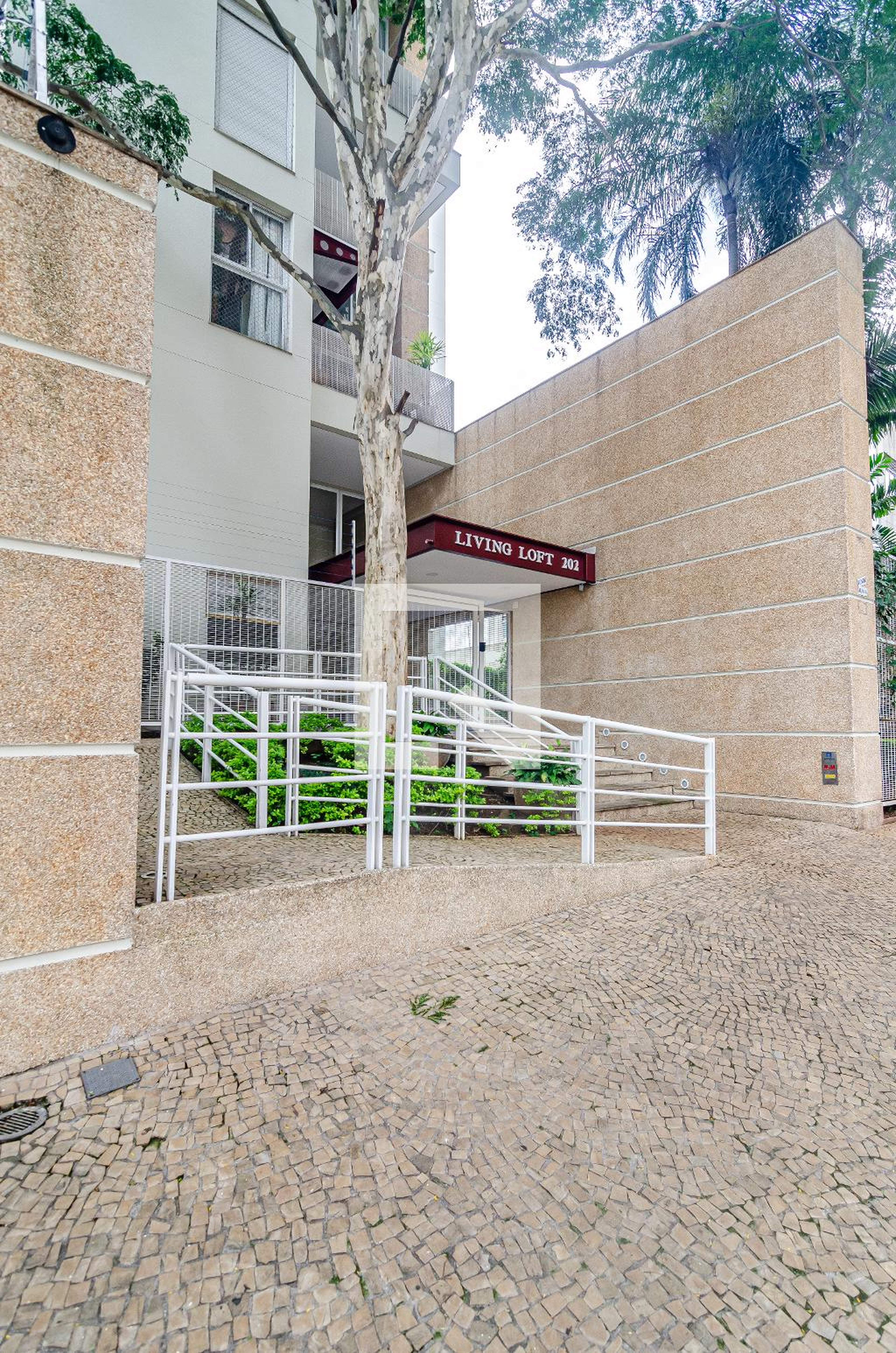 Fachada Condomínio em Avenida Pedroso de Morais, 1853