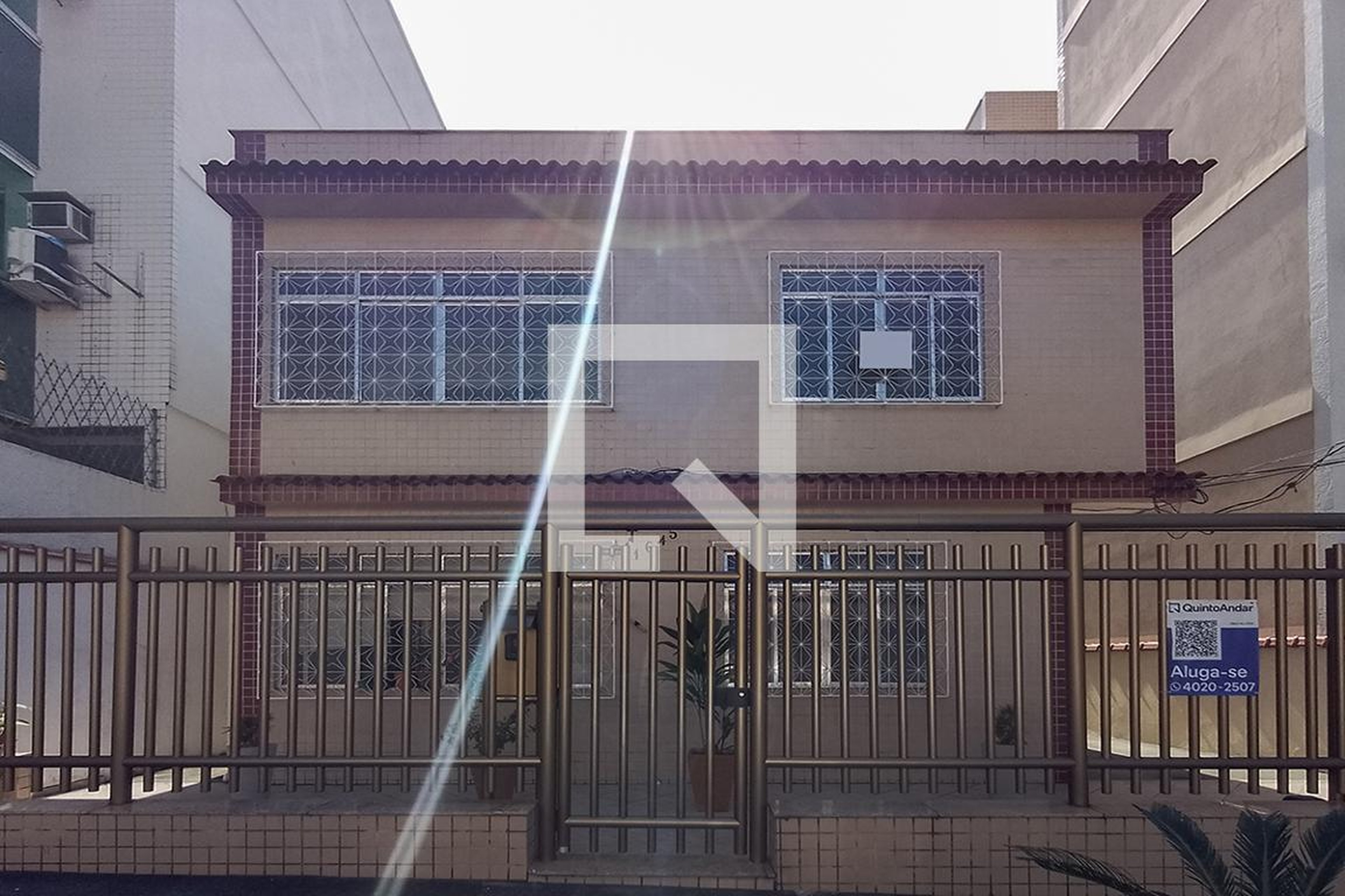 Fachada Condomínio em Rua Cambaúba, 1645