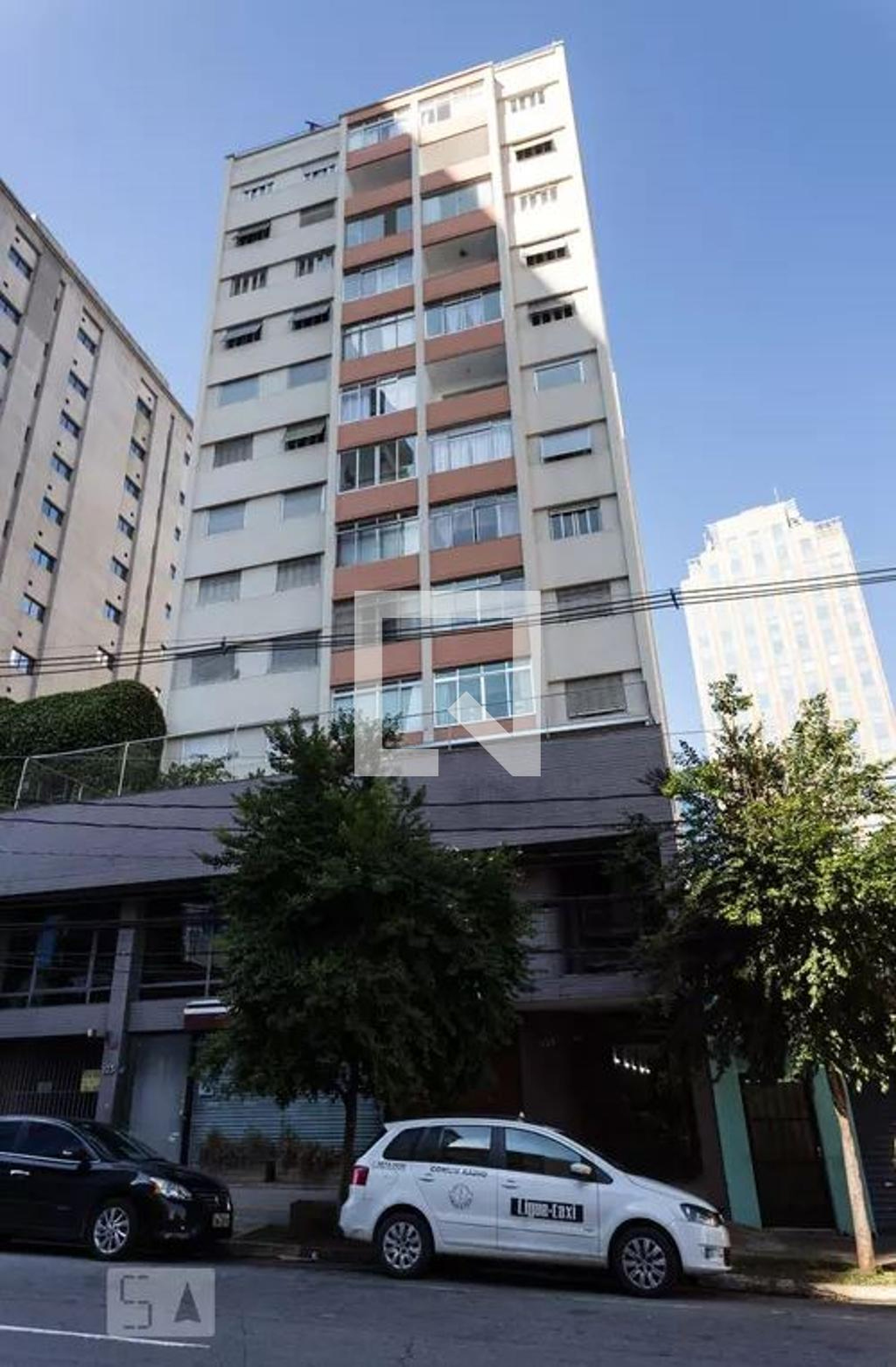 Fachada do Prédio Condomínio Joaquim Floriano