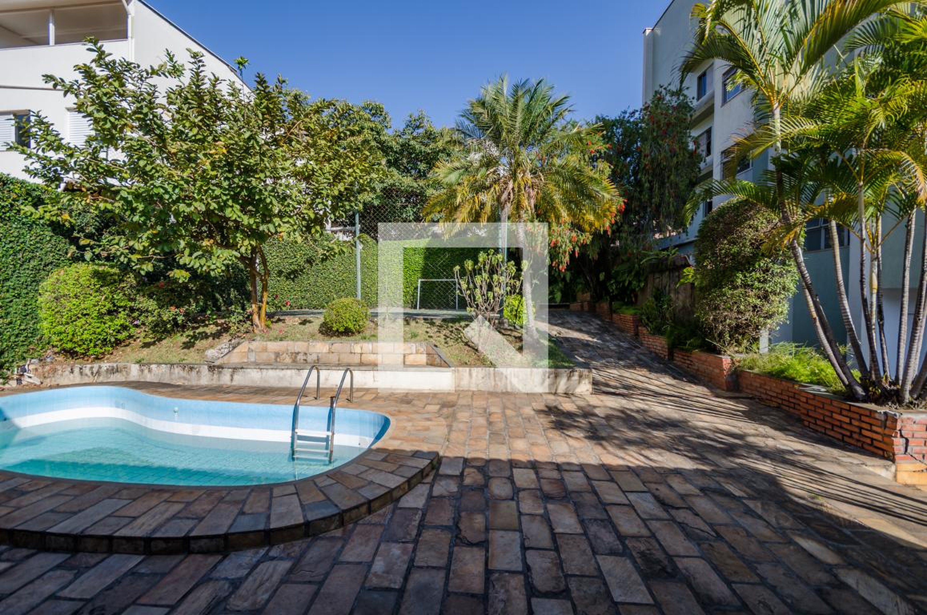 Piscina - Edifício Luciana