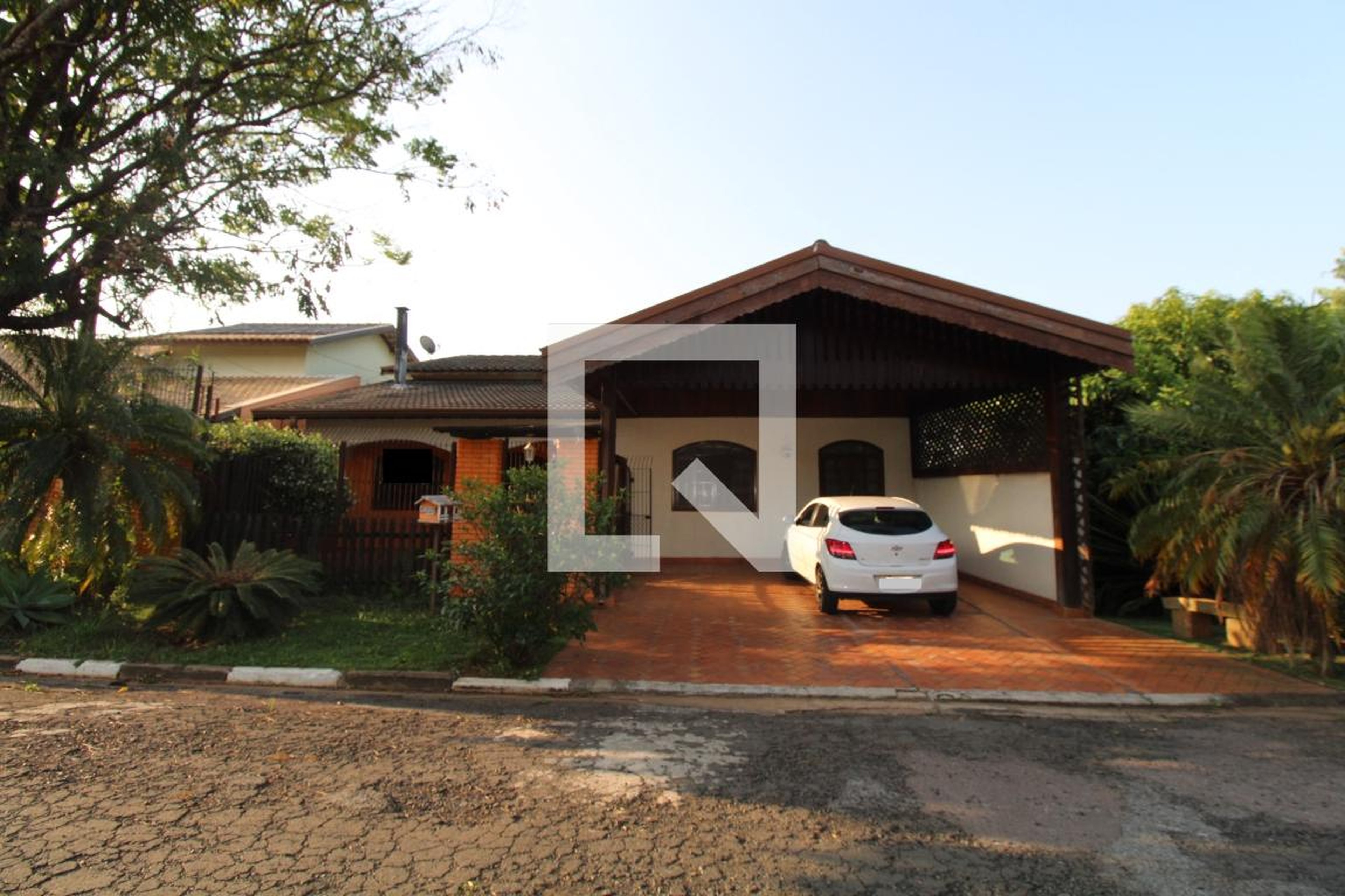 Fachada Condomínio Parque da Hípica