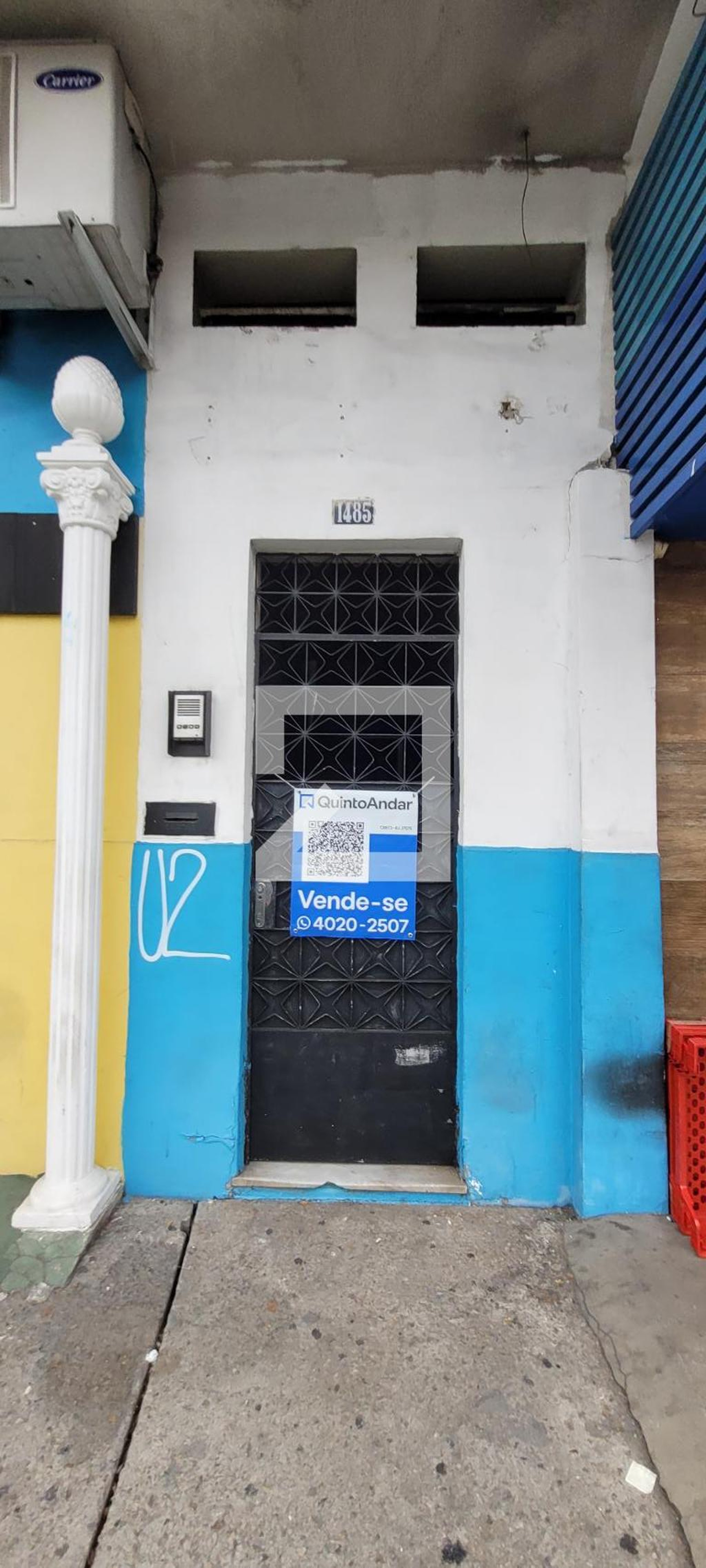 Fachada Condomínio em Avenida Brás de Pina, 1