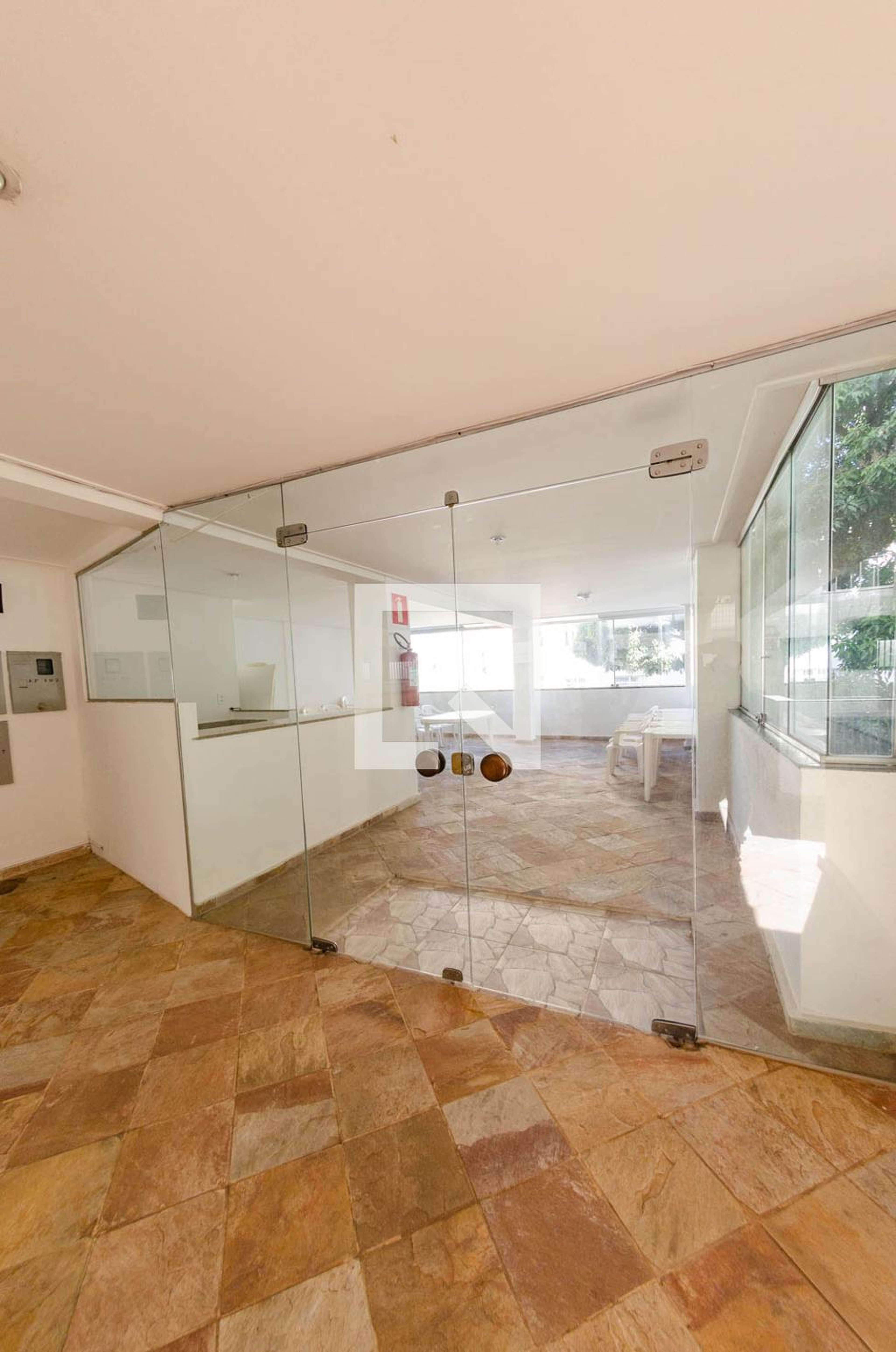 Entrada - Edifício Amarilis