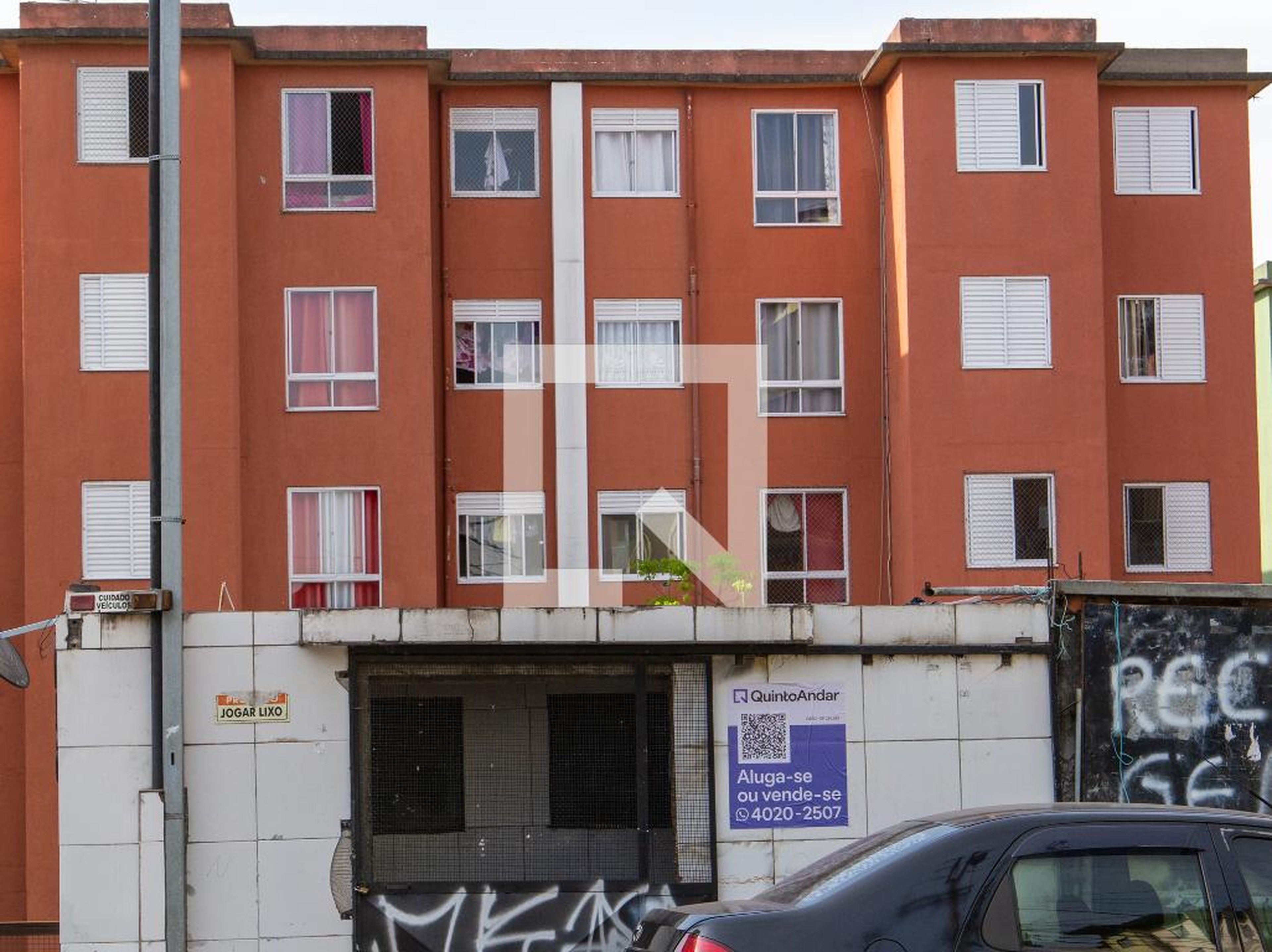 Fachada do Condomínio Condomínio Mazzaferro 1