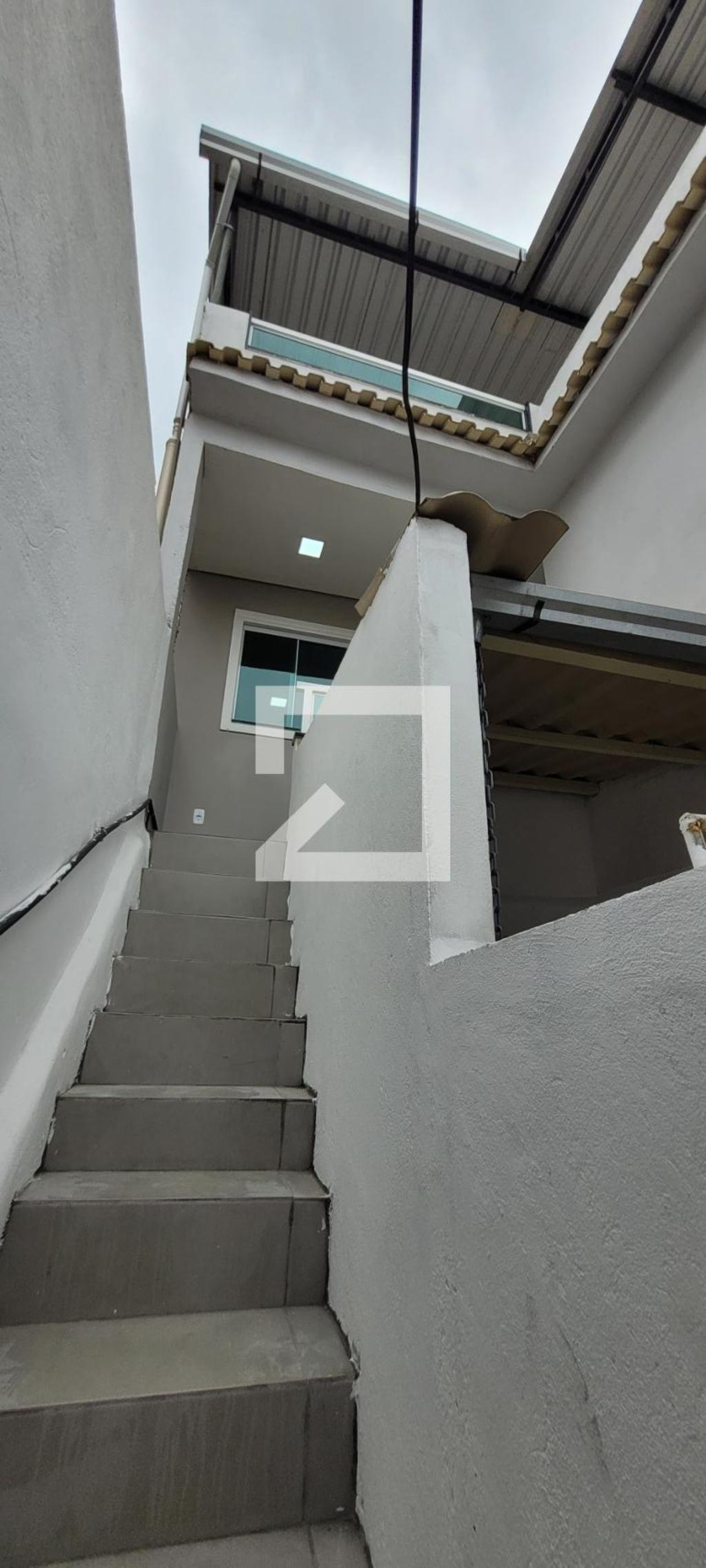 Fachada Condomínio em Rua Ana Teles, 156