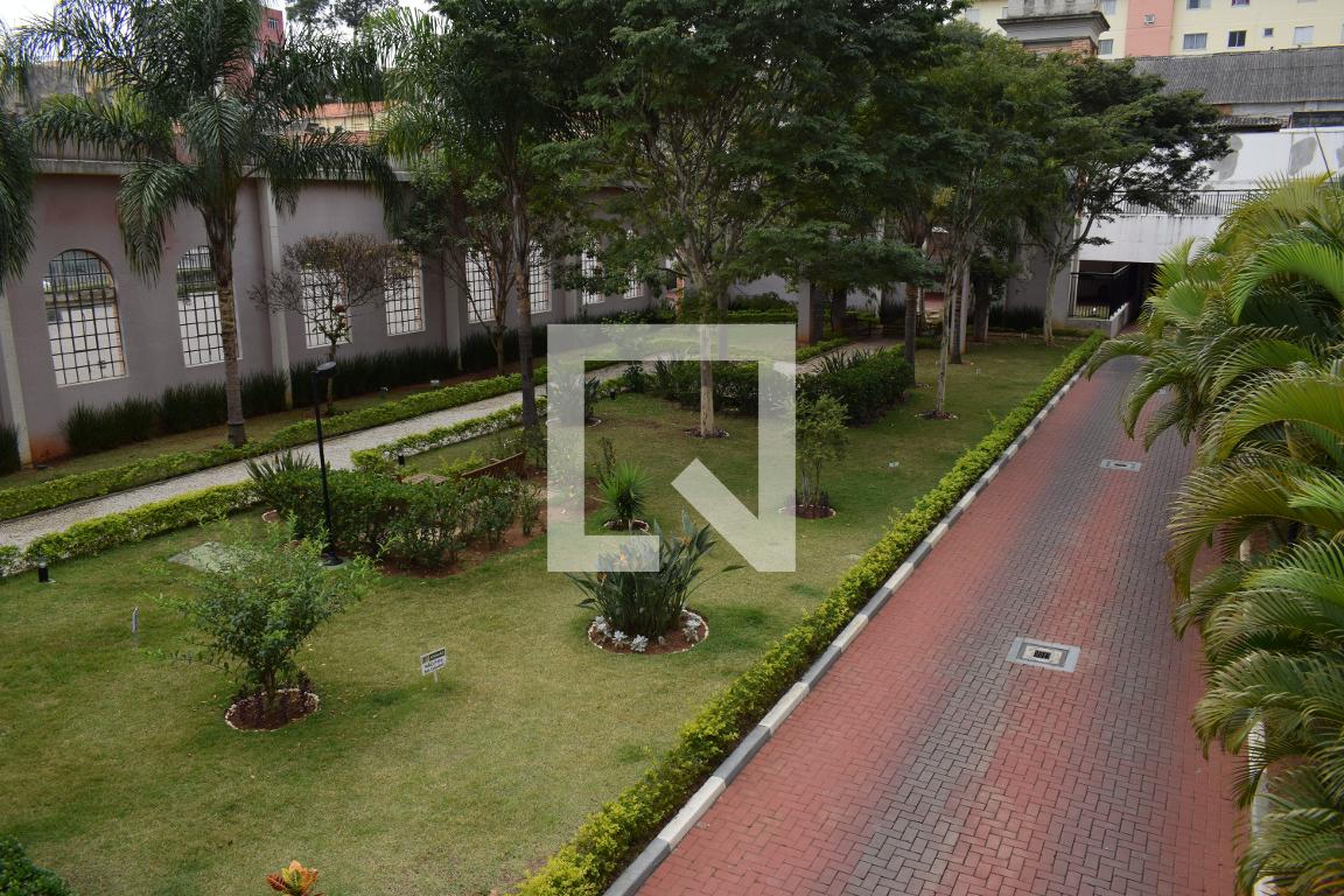 Área Externa - Espaço e Vida