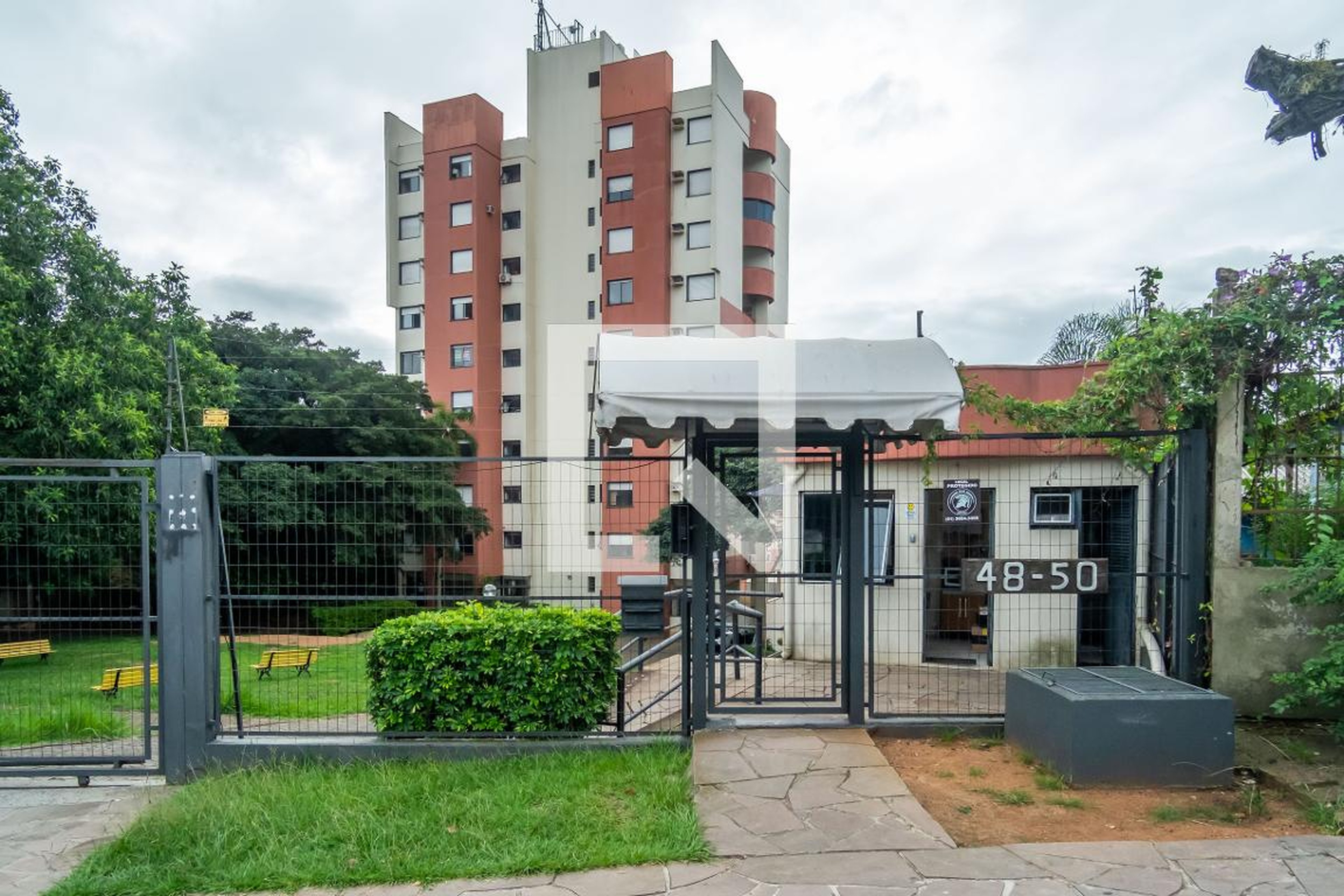 Fachada Condomínio Encosta Verde