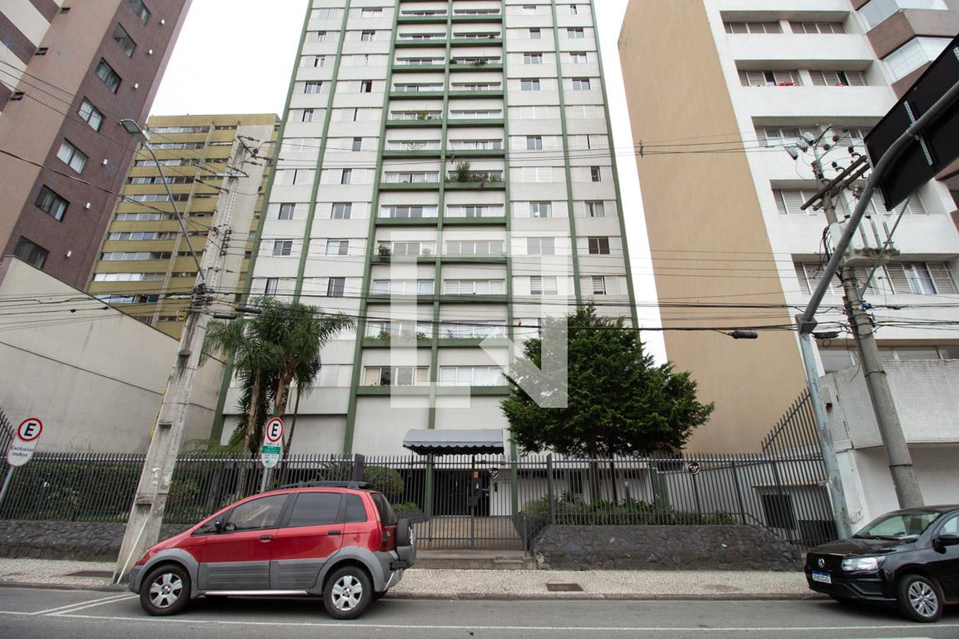 Fachada do Condomínio Edifício Anturio