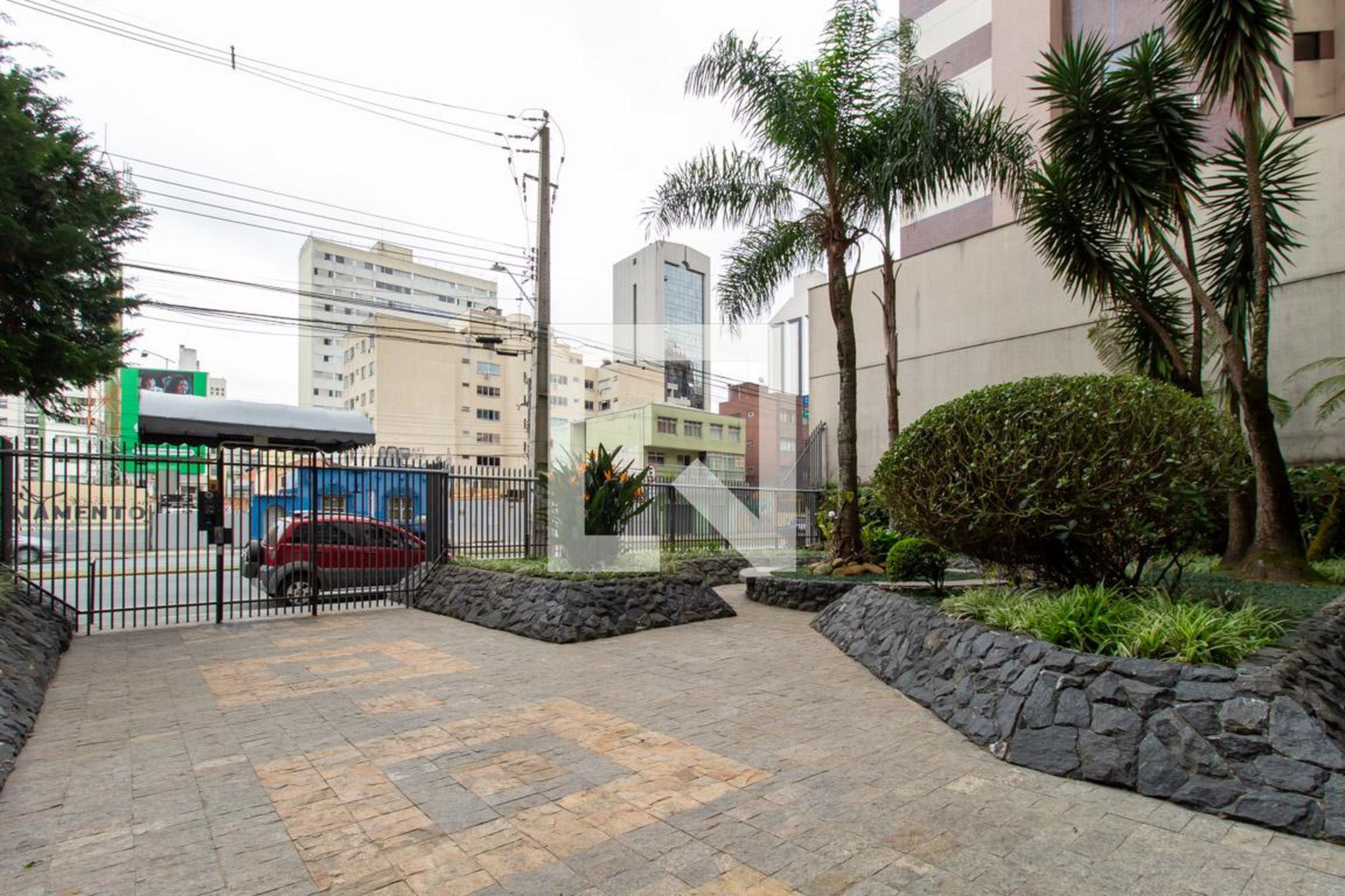 Entrada - Edifício Anturio