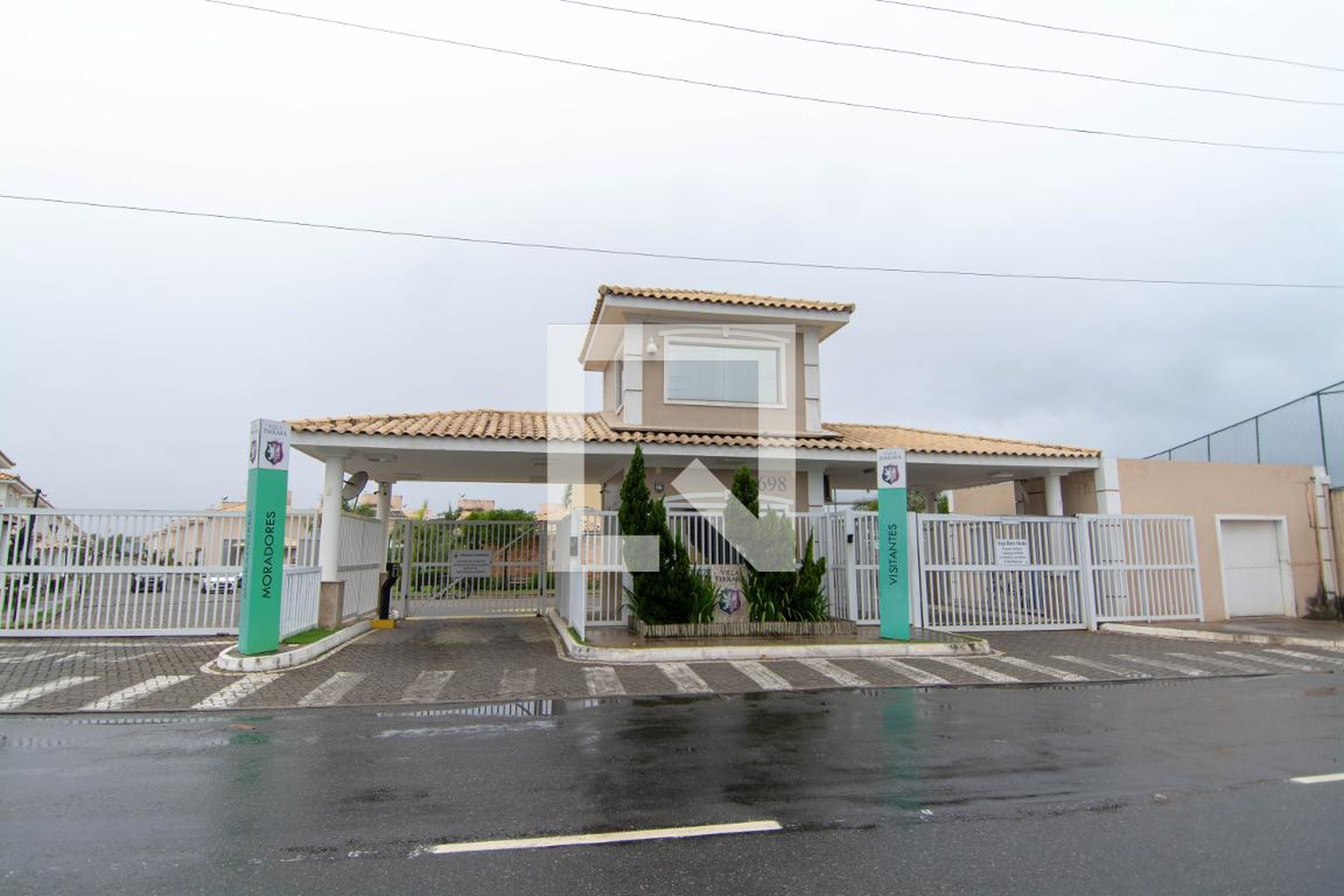 Fachada do Condomínio Condomínio Villa Ferrara