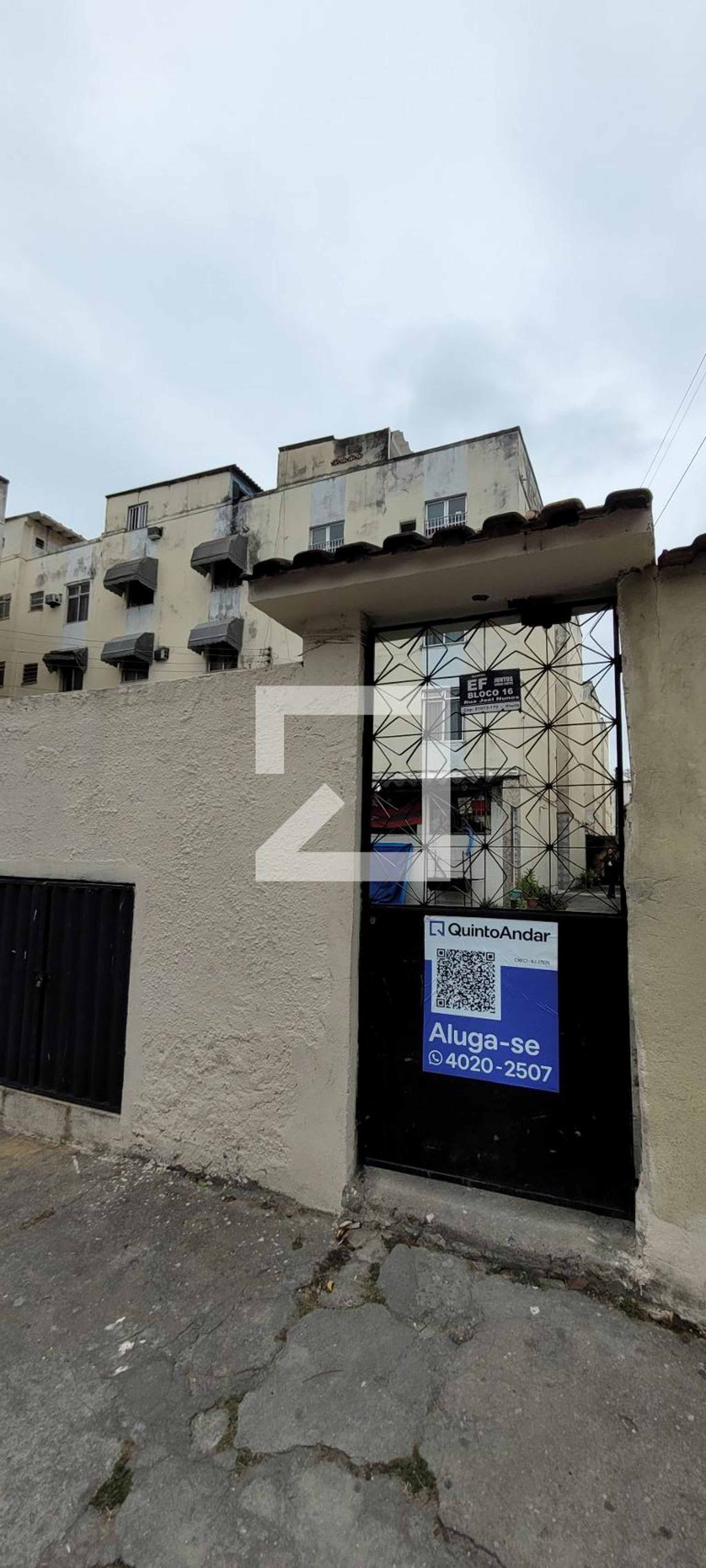 Fachada Condomínio em Rua Joel Nunes, 0