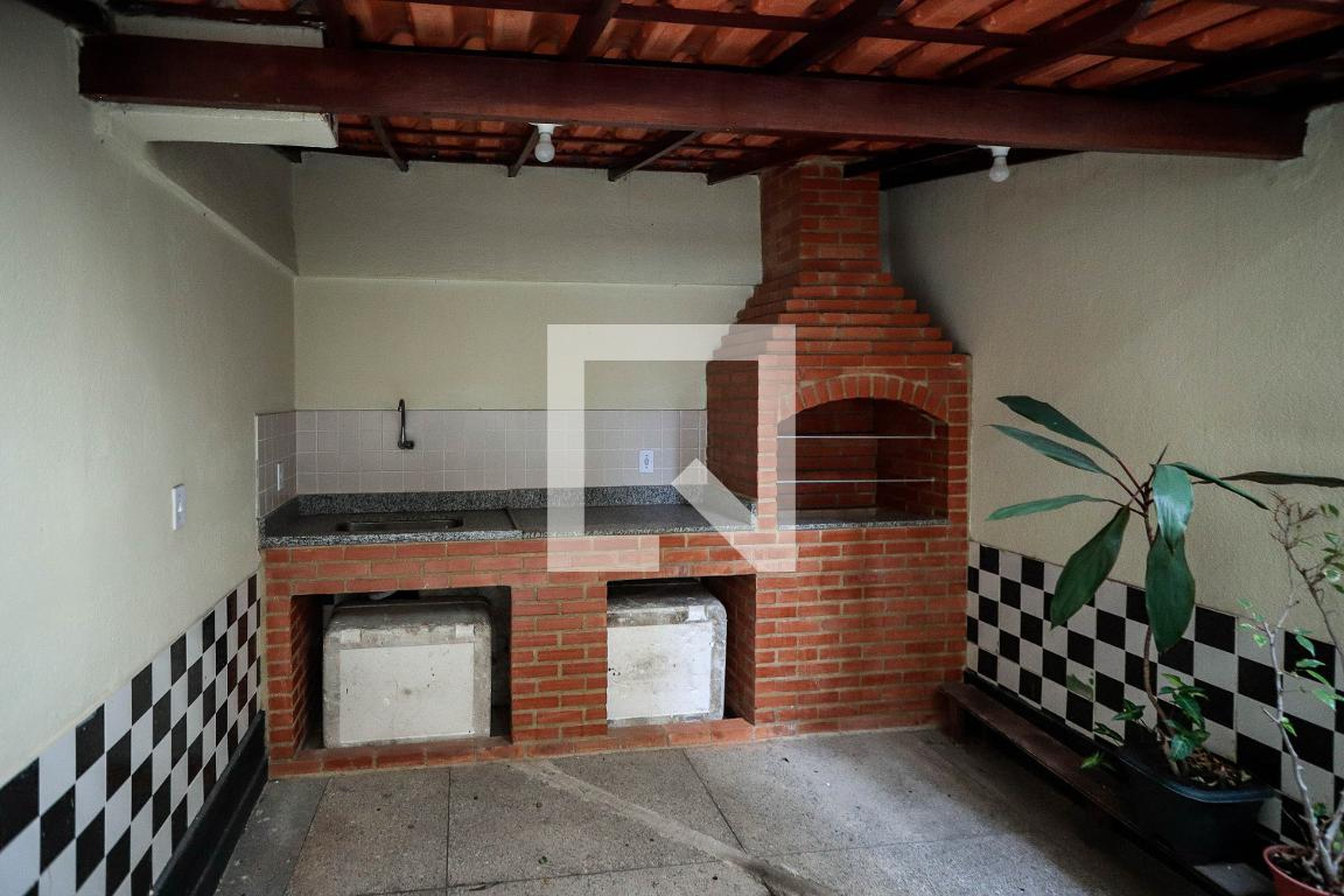 Churrasqueira - Tainá IV