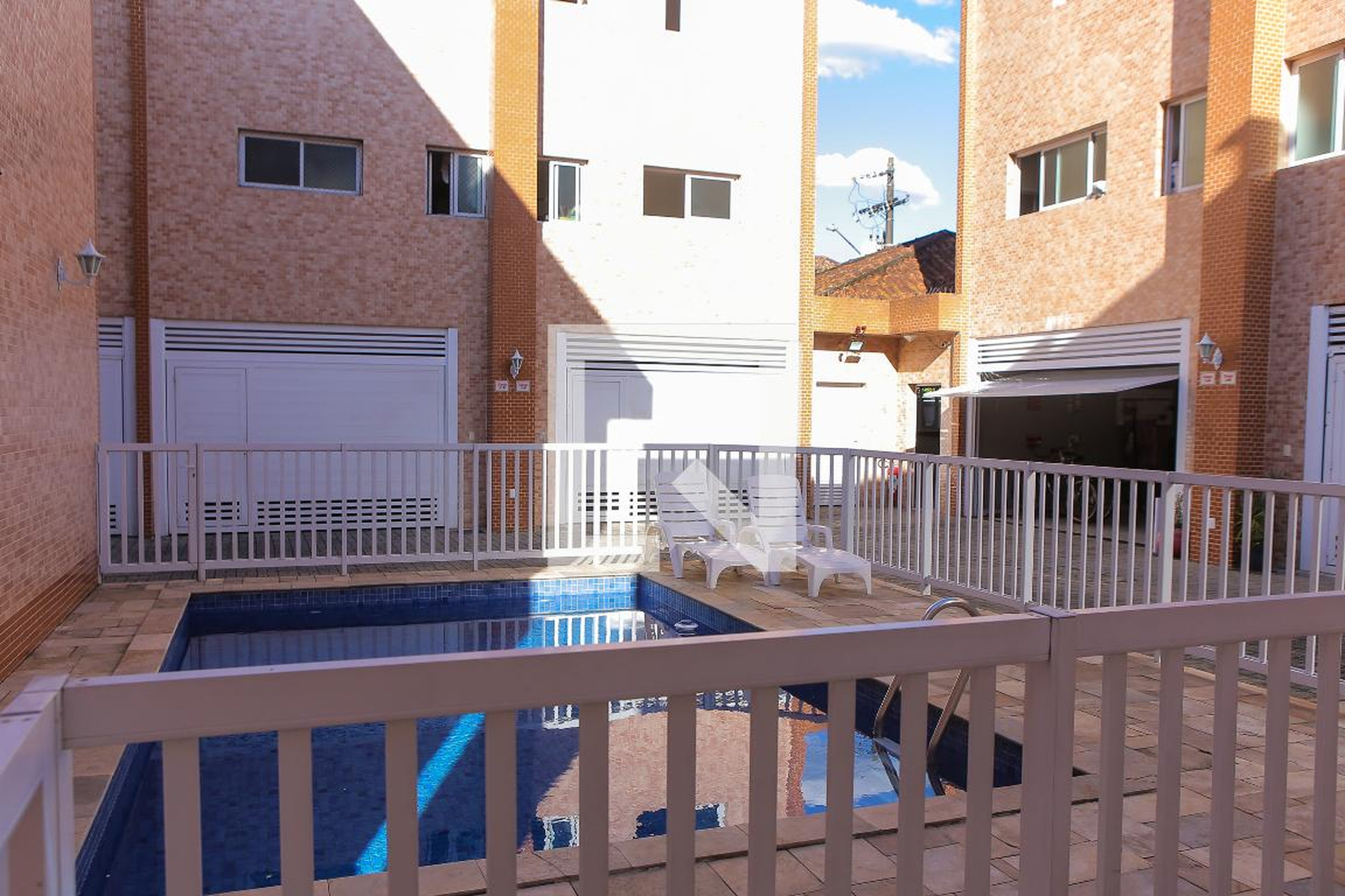 Piscina - Residencial Vilaggio di Firenze