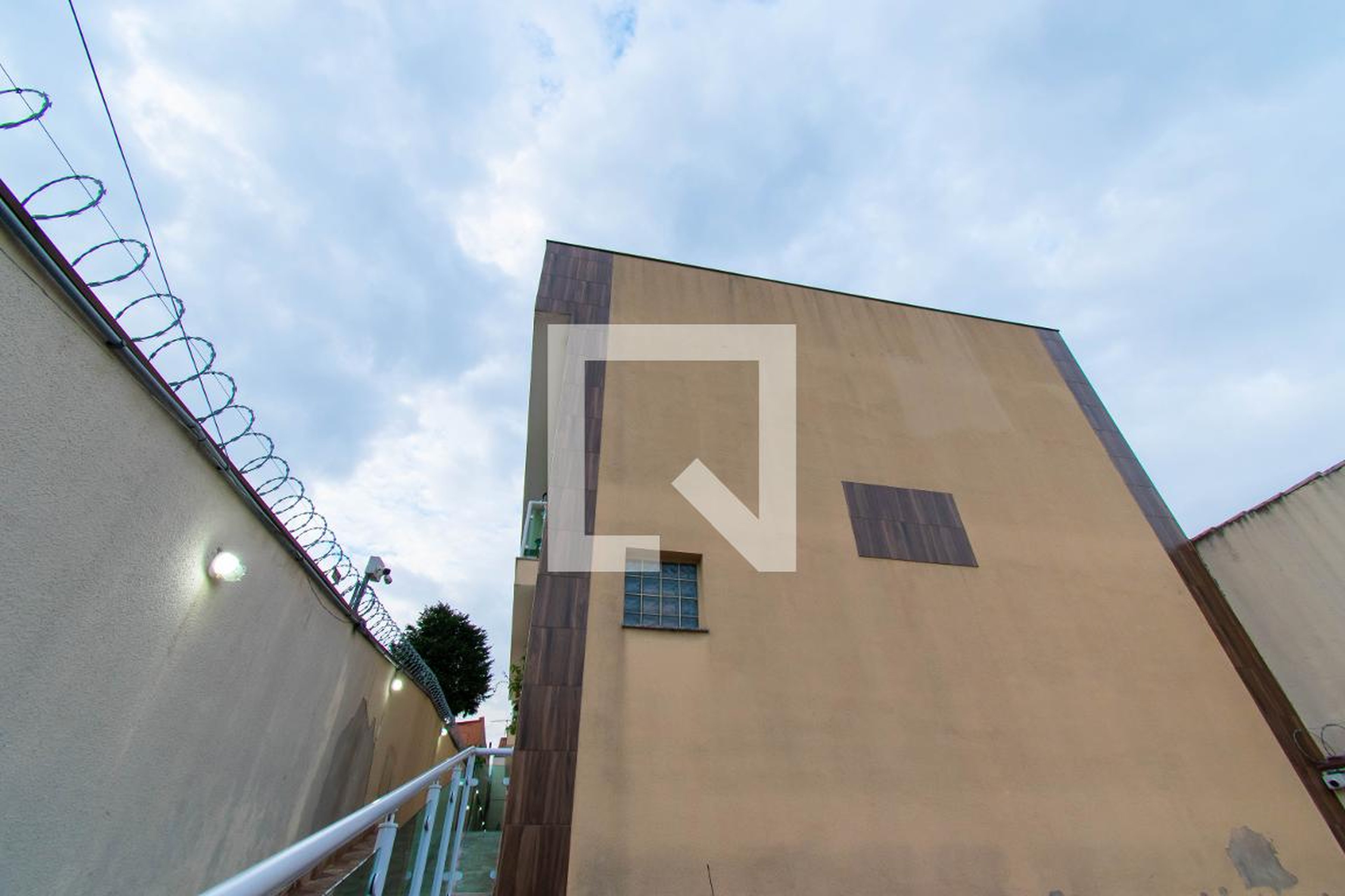 Fachada do Condomínio Condomínio Mafalda