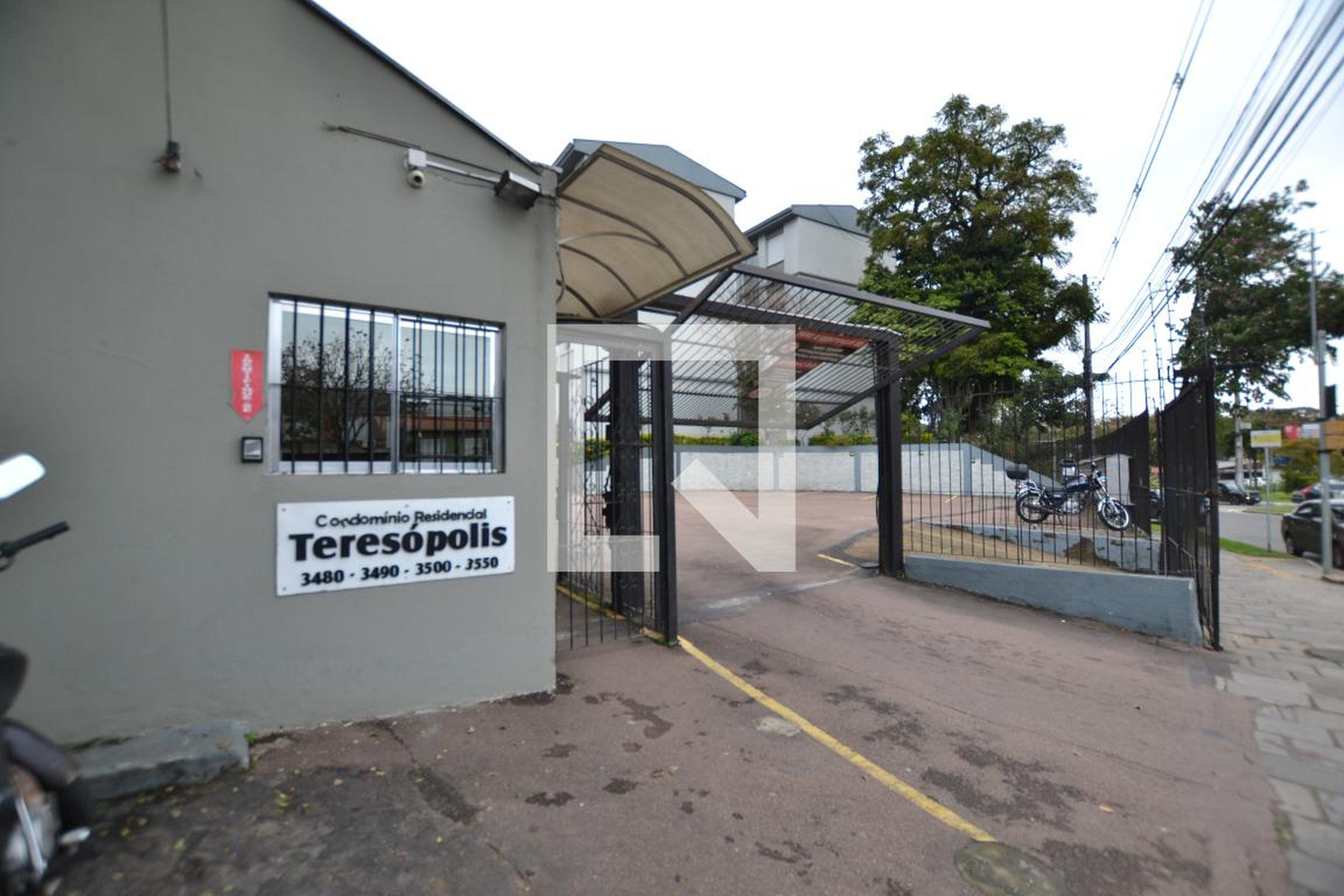 Fachada Residencial Teresopólis